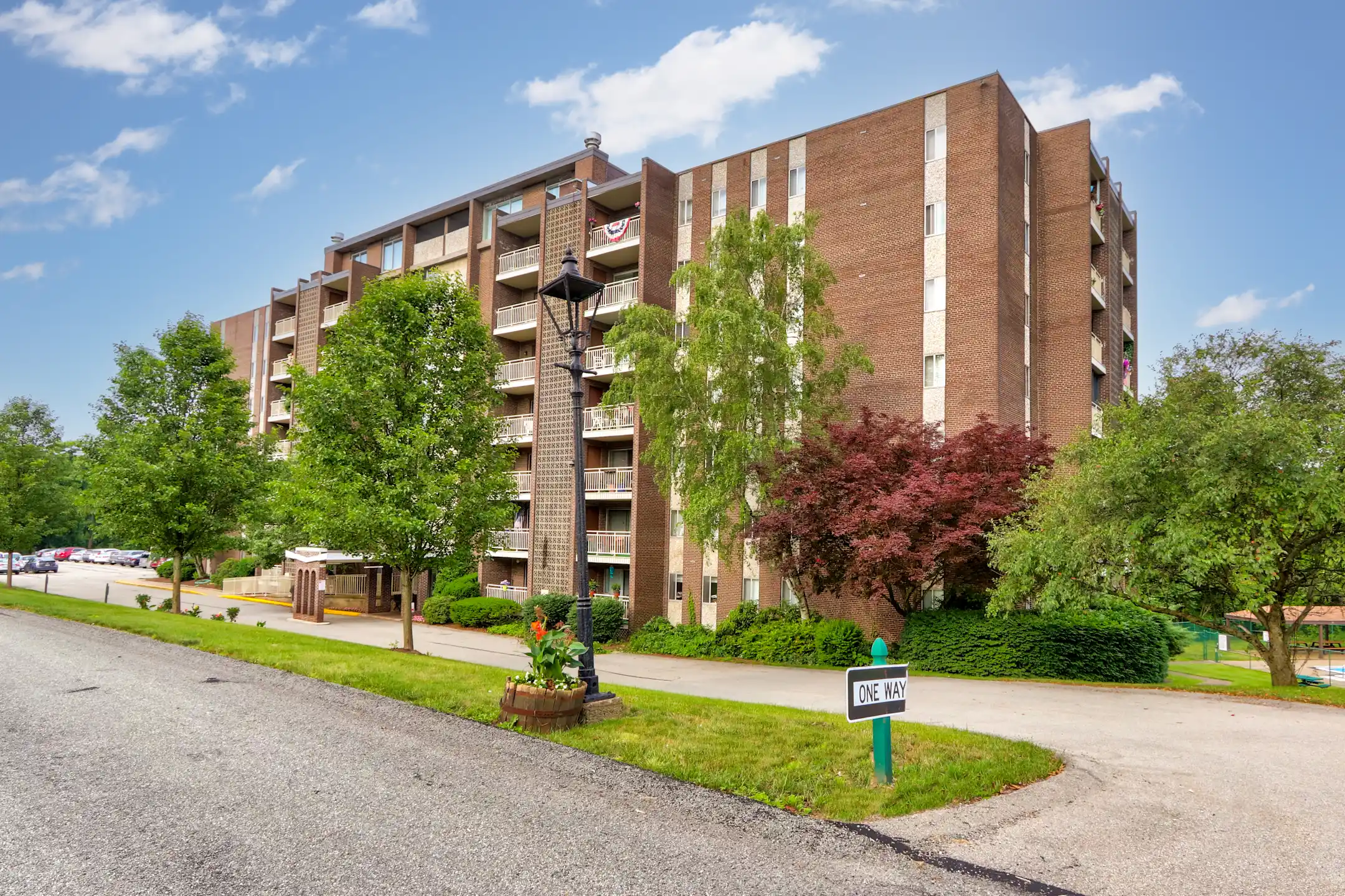 Monroeville Apts