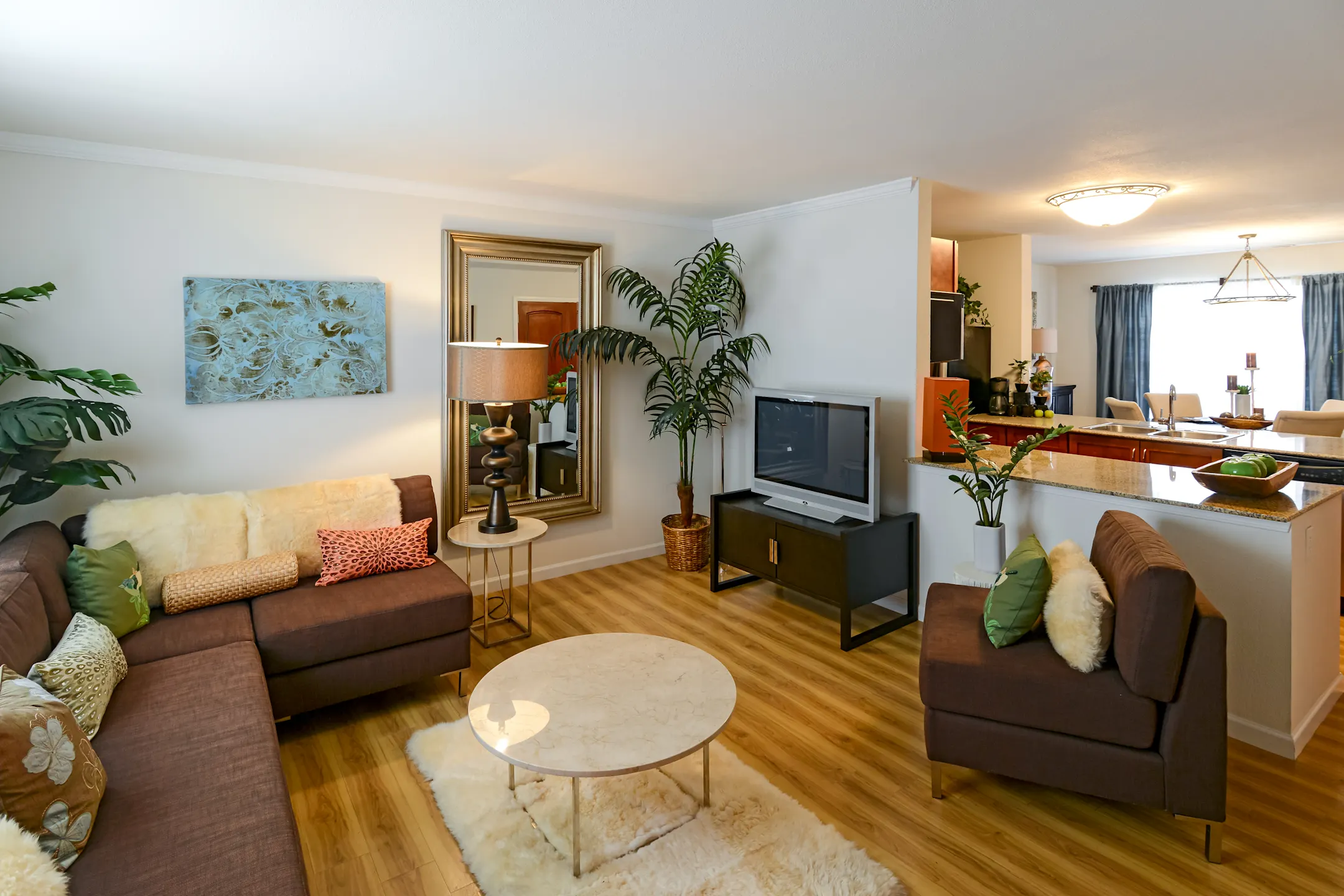 Gravois Ridge Townhomes 504 Stone Ridge Trl Fenton, MO Apartments