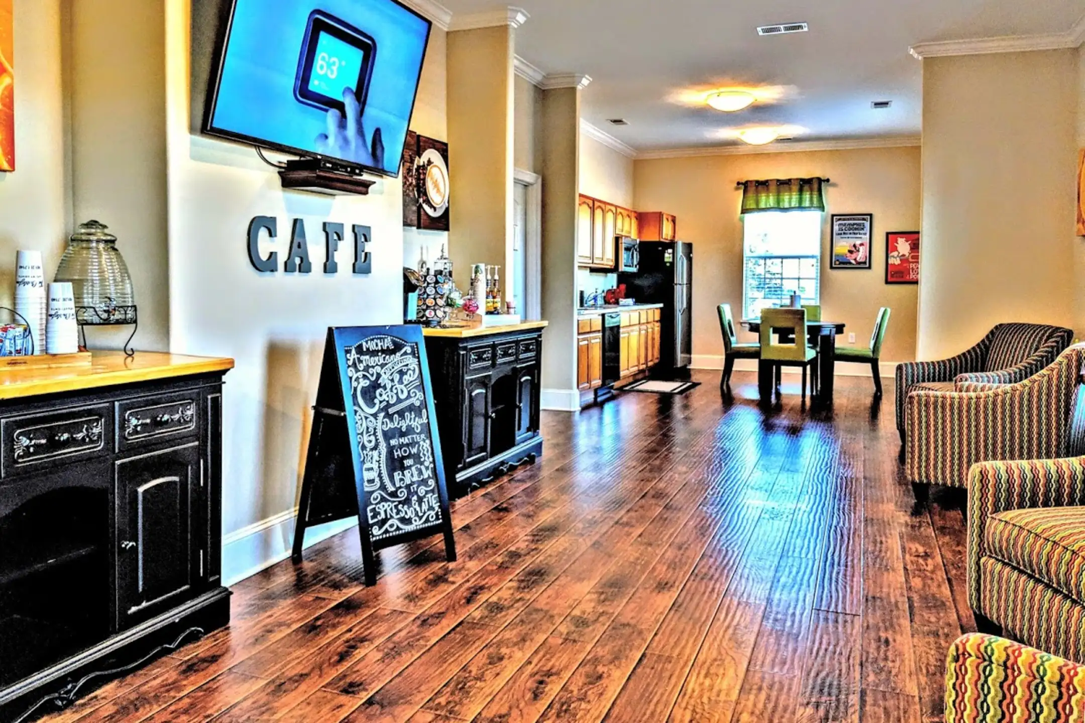 The Charleston Apartments Apartments Cordova, TN 38016