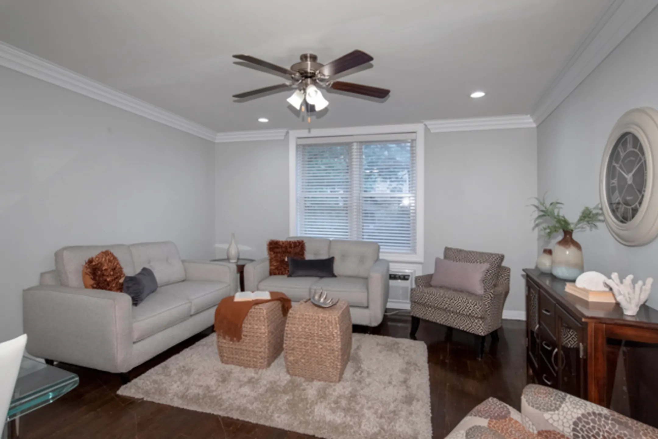 Fairfield Manor at Douglaston 4360 Douglaston Pkwy Douglaston, NY