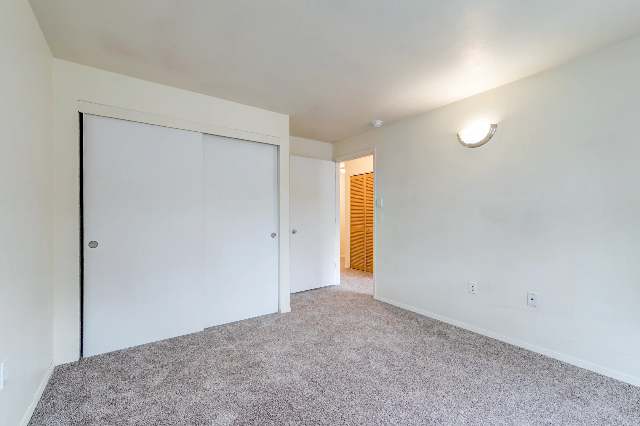 Living Room - Redwood Terrace - Canby, OR