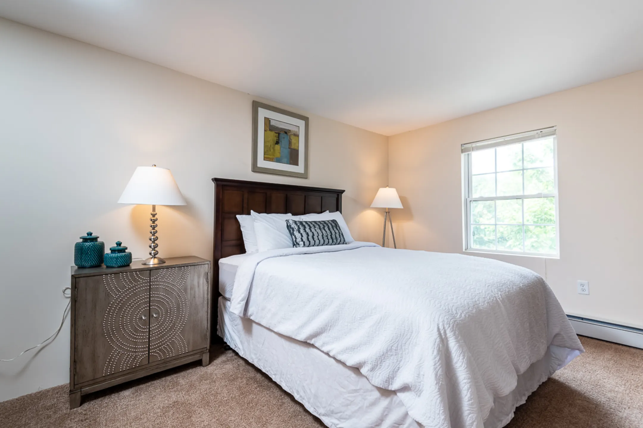 Bedroom - Carlton Oaks - Salem, NH