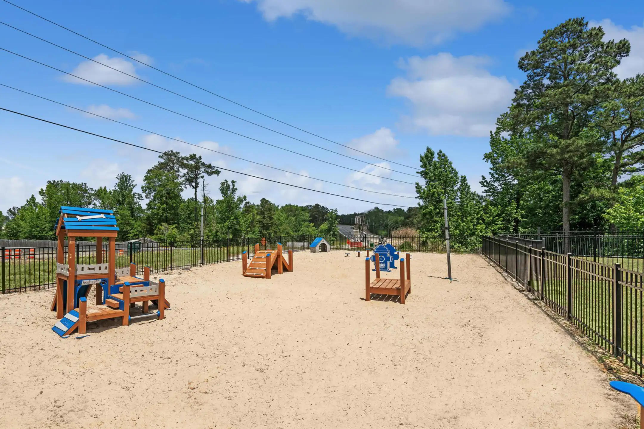 Aria Lake Carolina 4920 Hard Scrabble Rd Columbia, SC Apartments