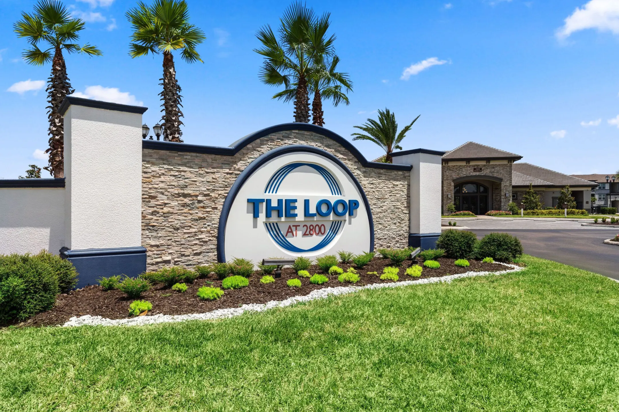 Community Signage - The Loop at 2800 - Sarasota, FL
