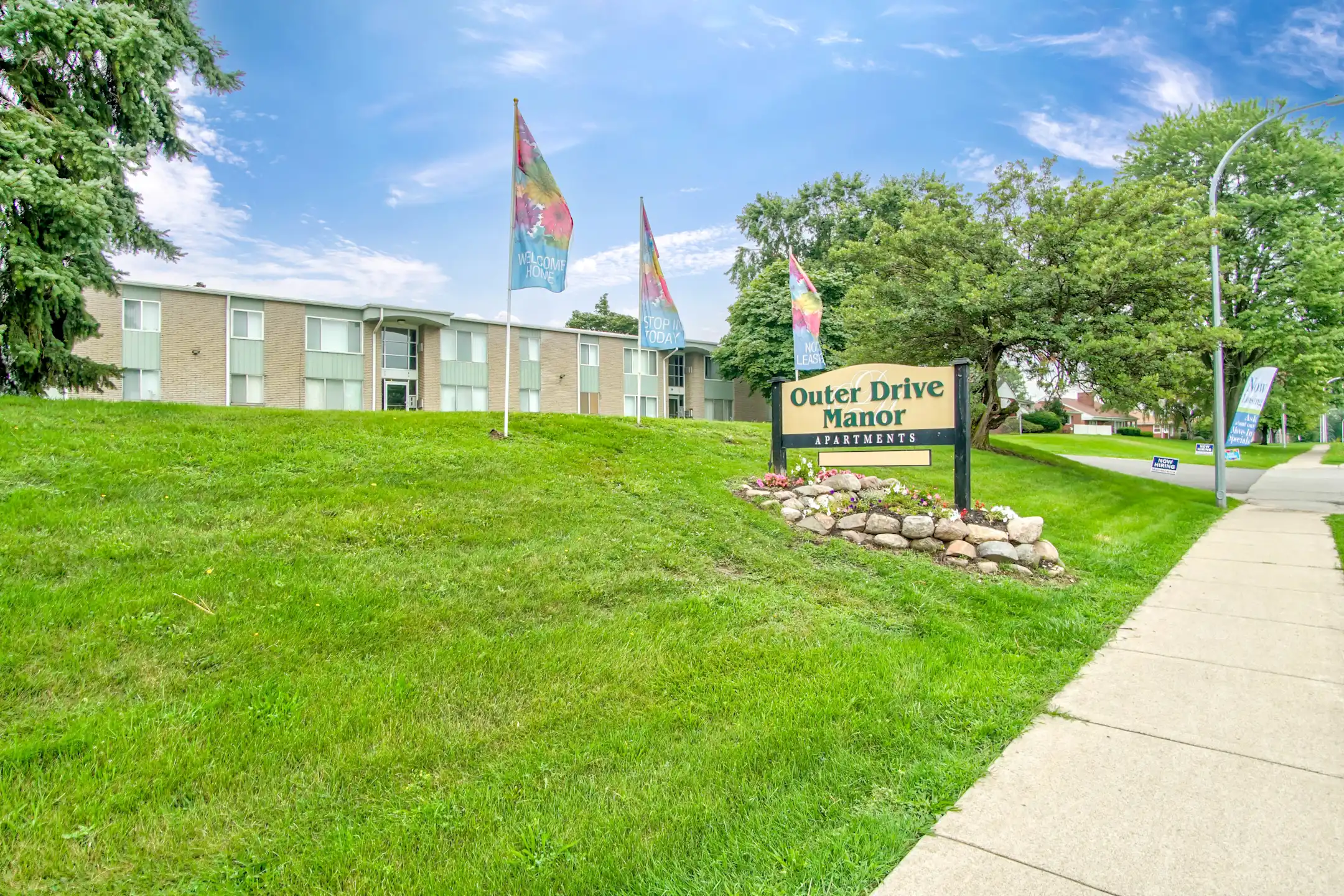 Outer Drive Manor Apartments Melvindale, MI 48122