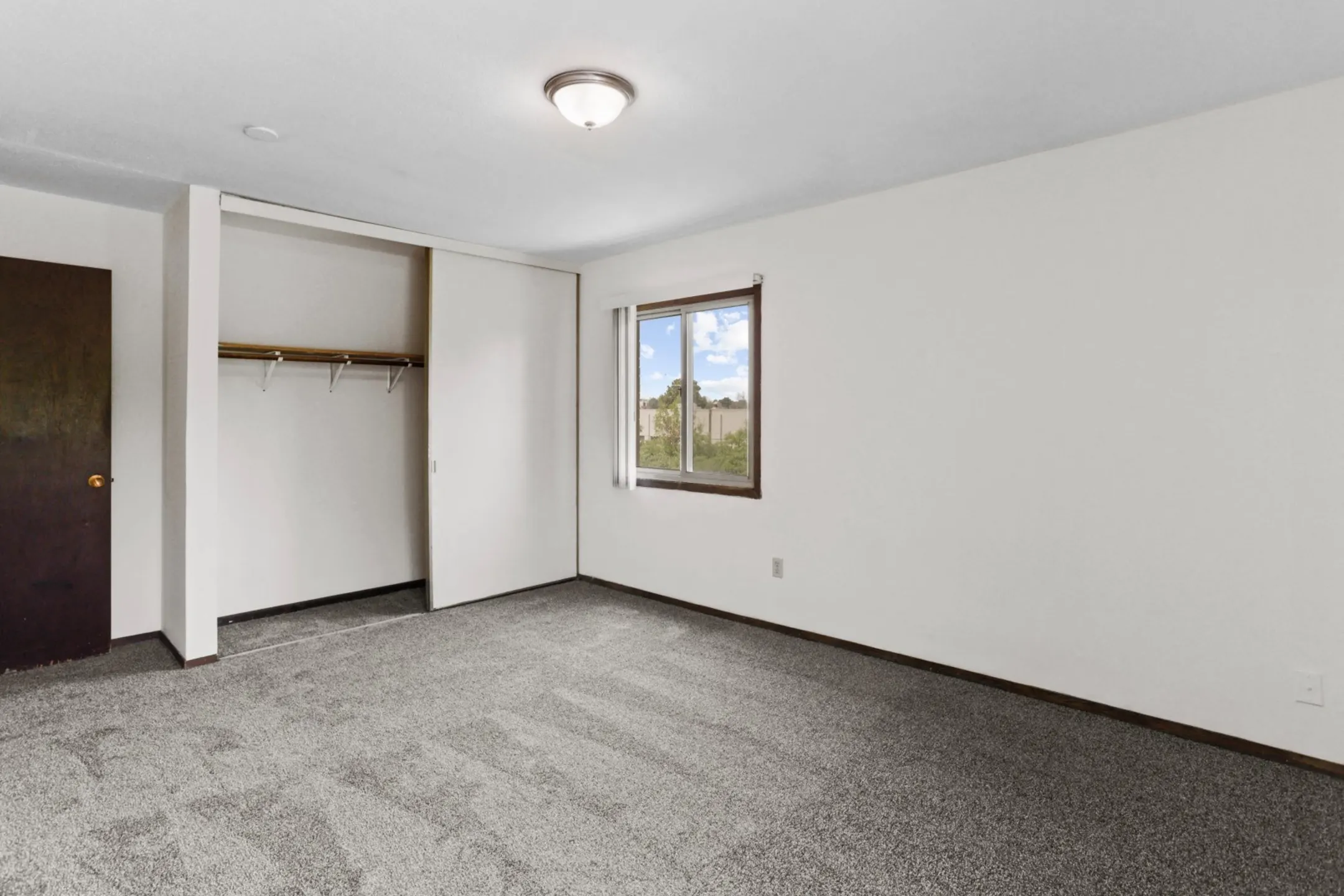 Parkridge Way Apartments New Hope, MN 55428