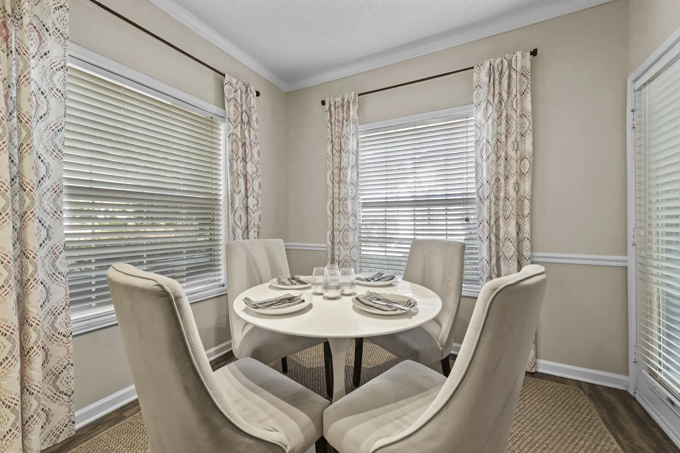 Crowne At James Landing Apartments Jamestown, NC 27282