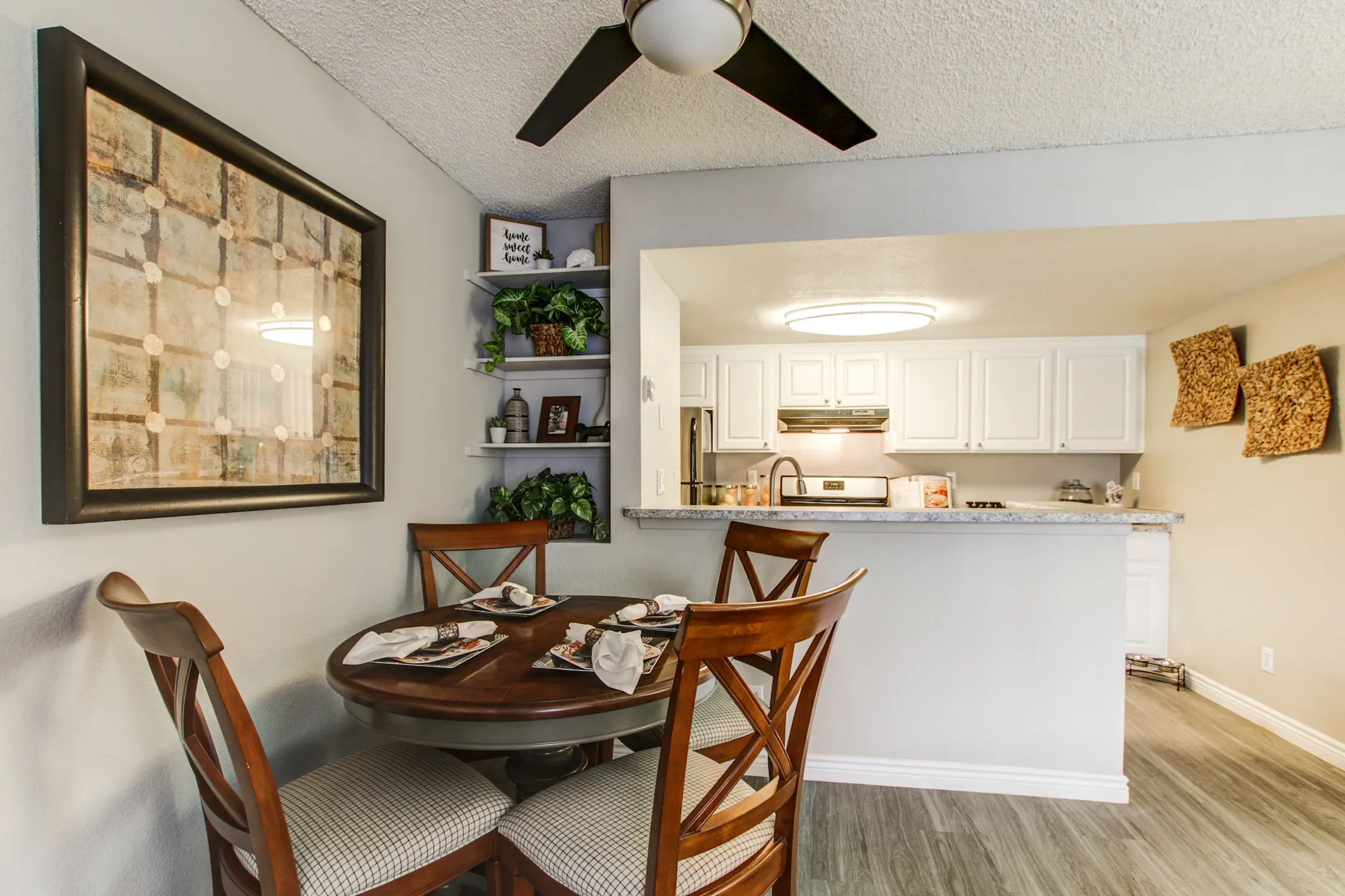 Grand Apartments on Lindley Apartments Northridge, CA 91325