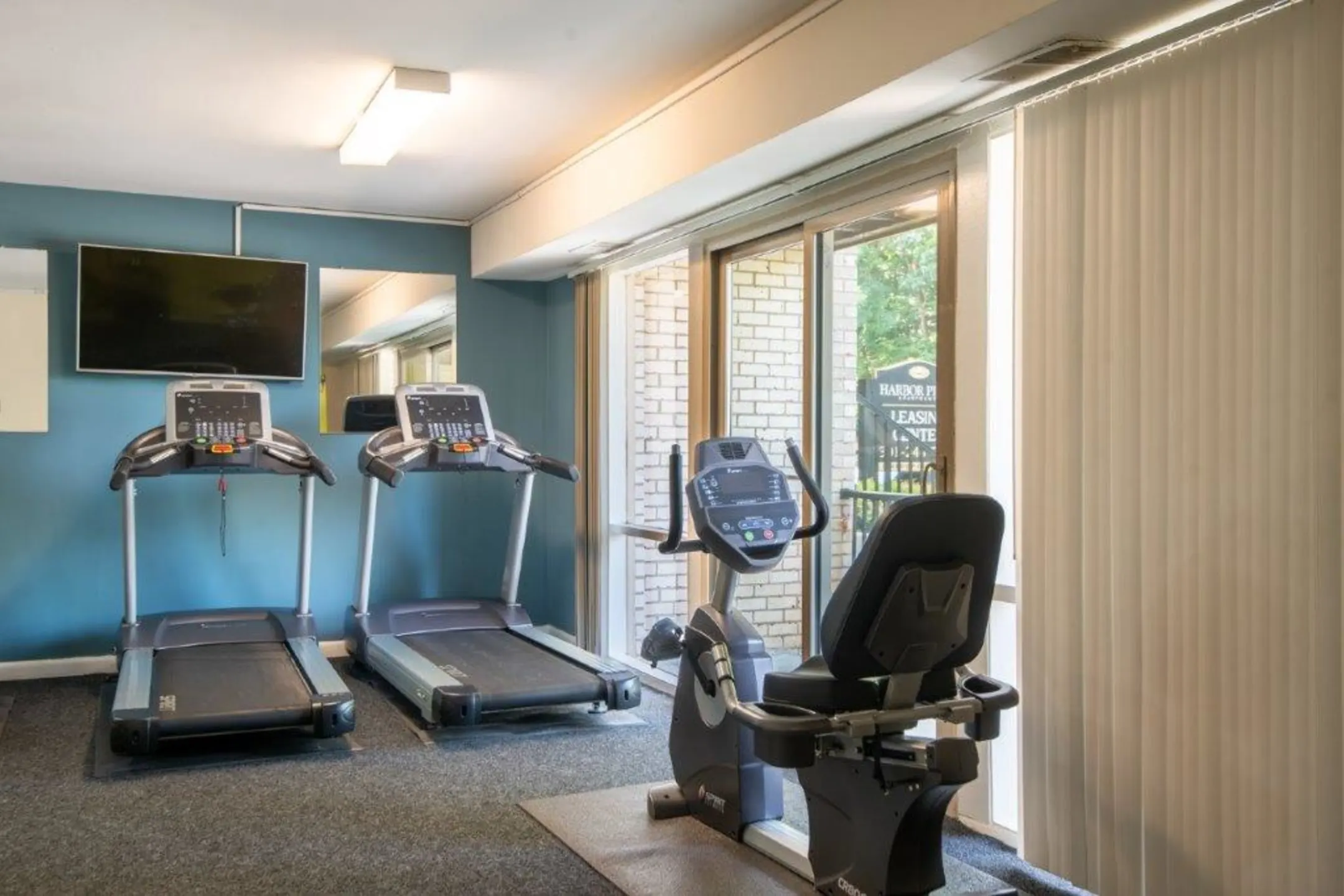 Fitness Weight Room - Harbor Place Apartment Homes - Fort Washington, MD