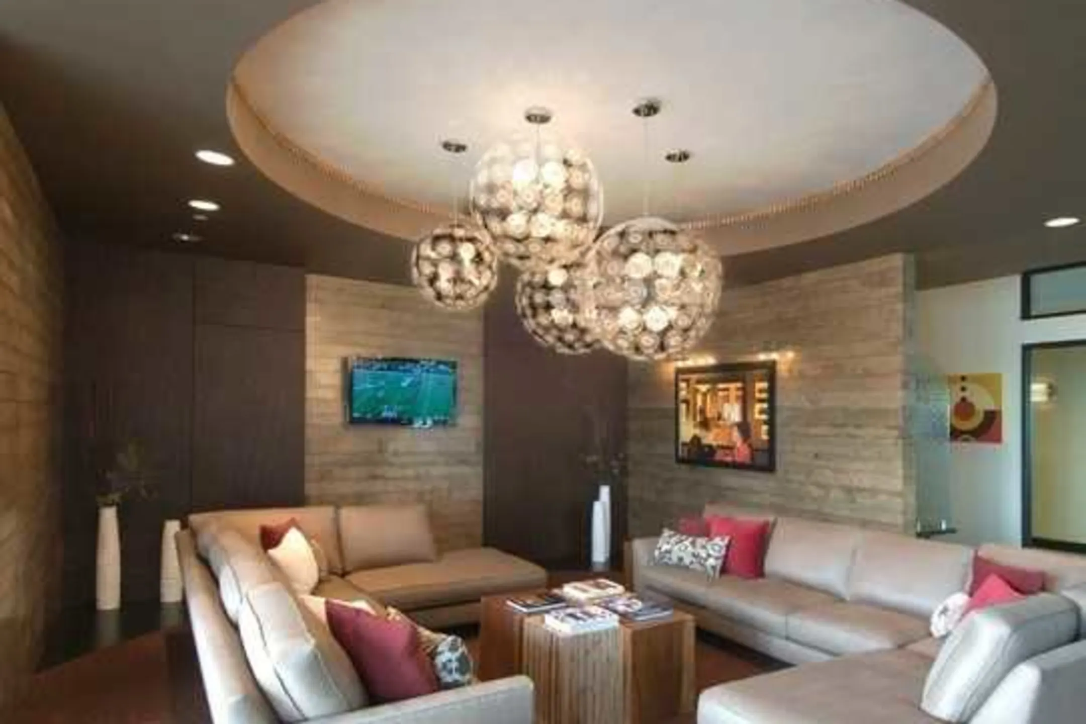 Clubhouse - Flats at Uptown - Dallas, TX