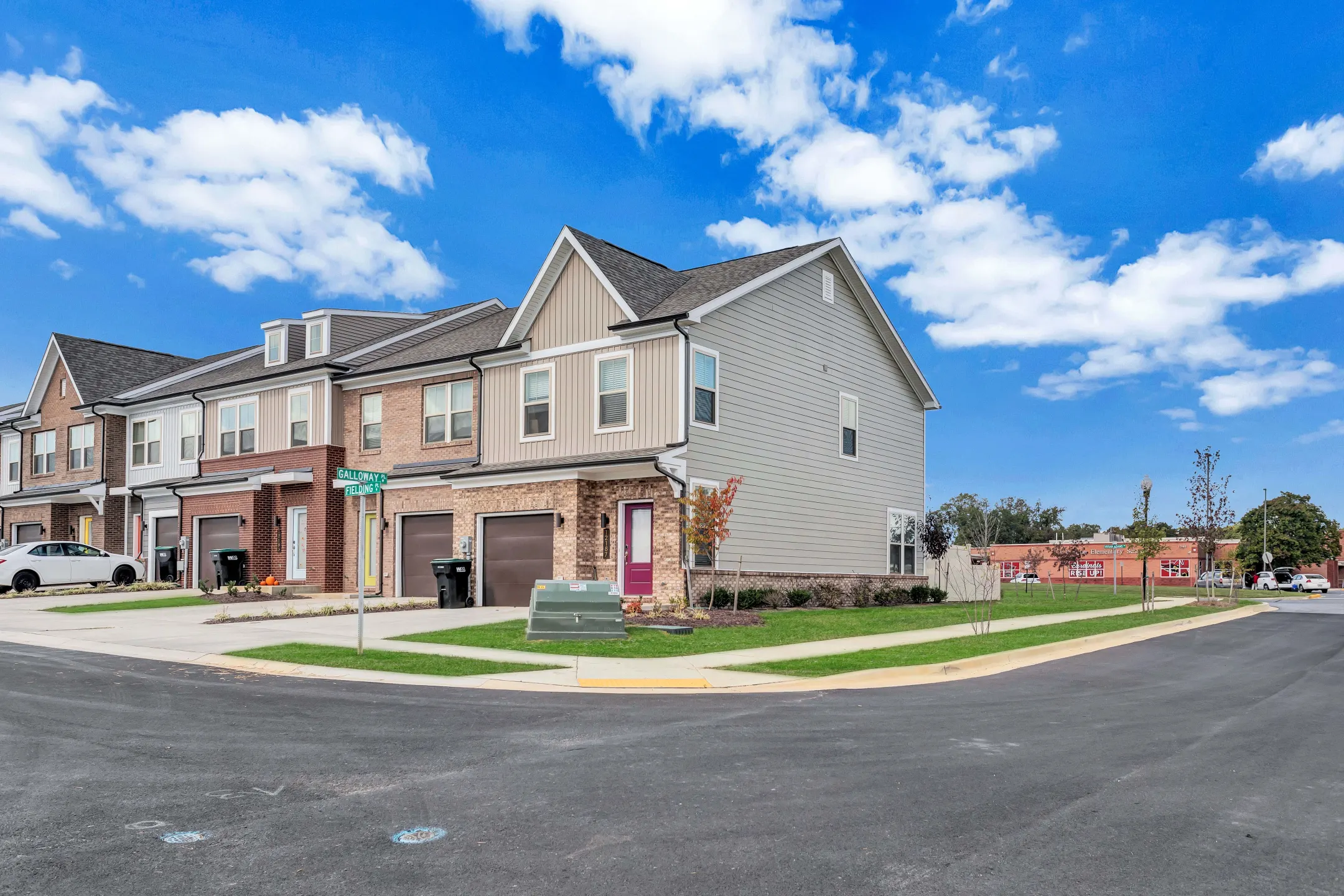 Brookestone Townhomes Apartments - Waldorf, MD 20601