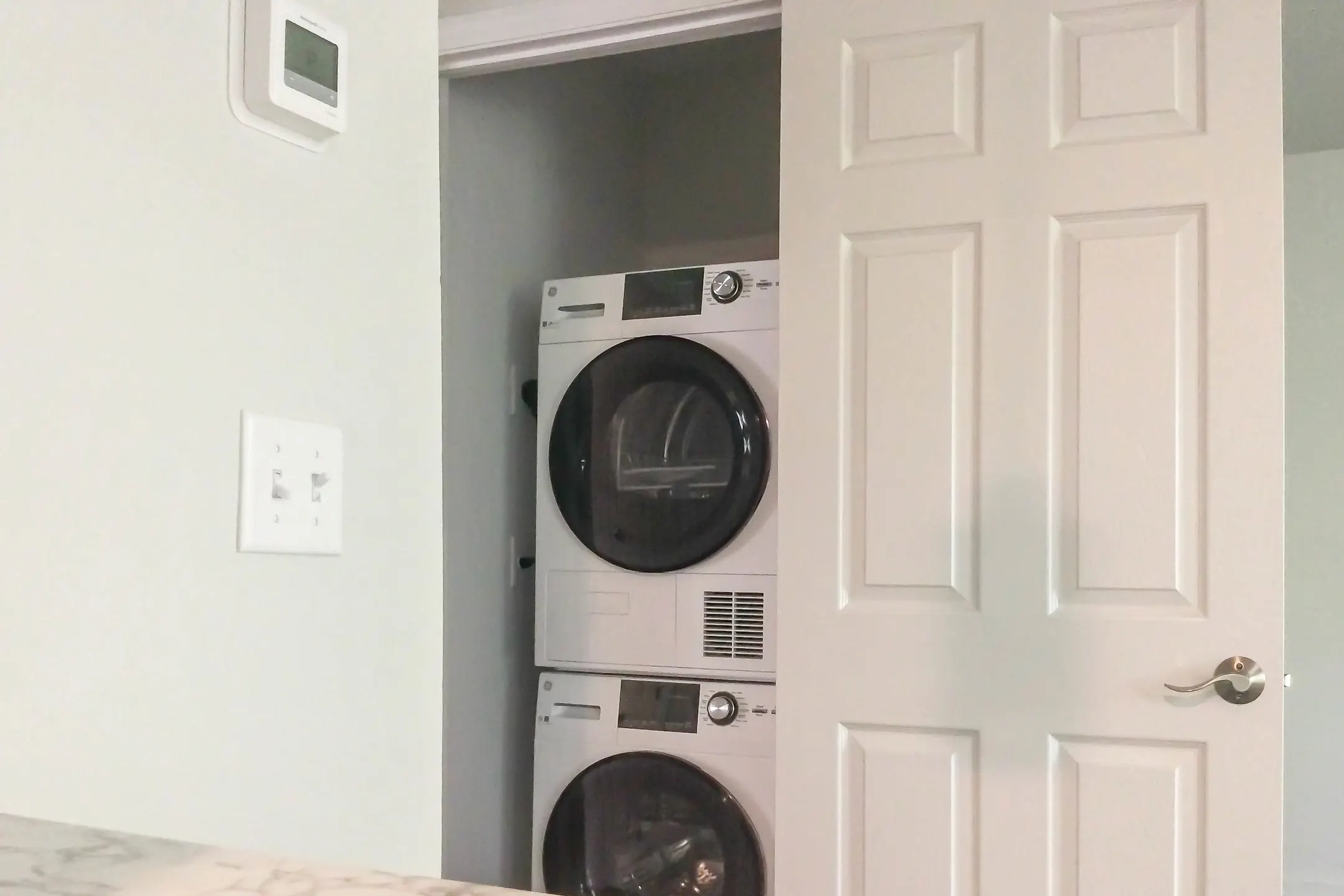 Knolls Apartments - Cincinnati, OH