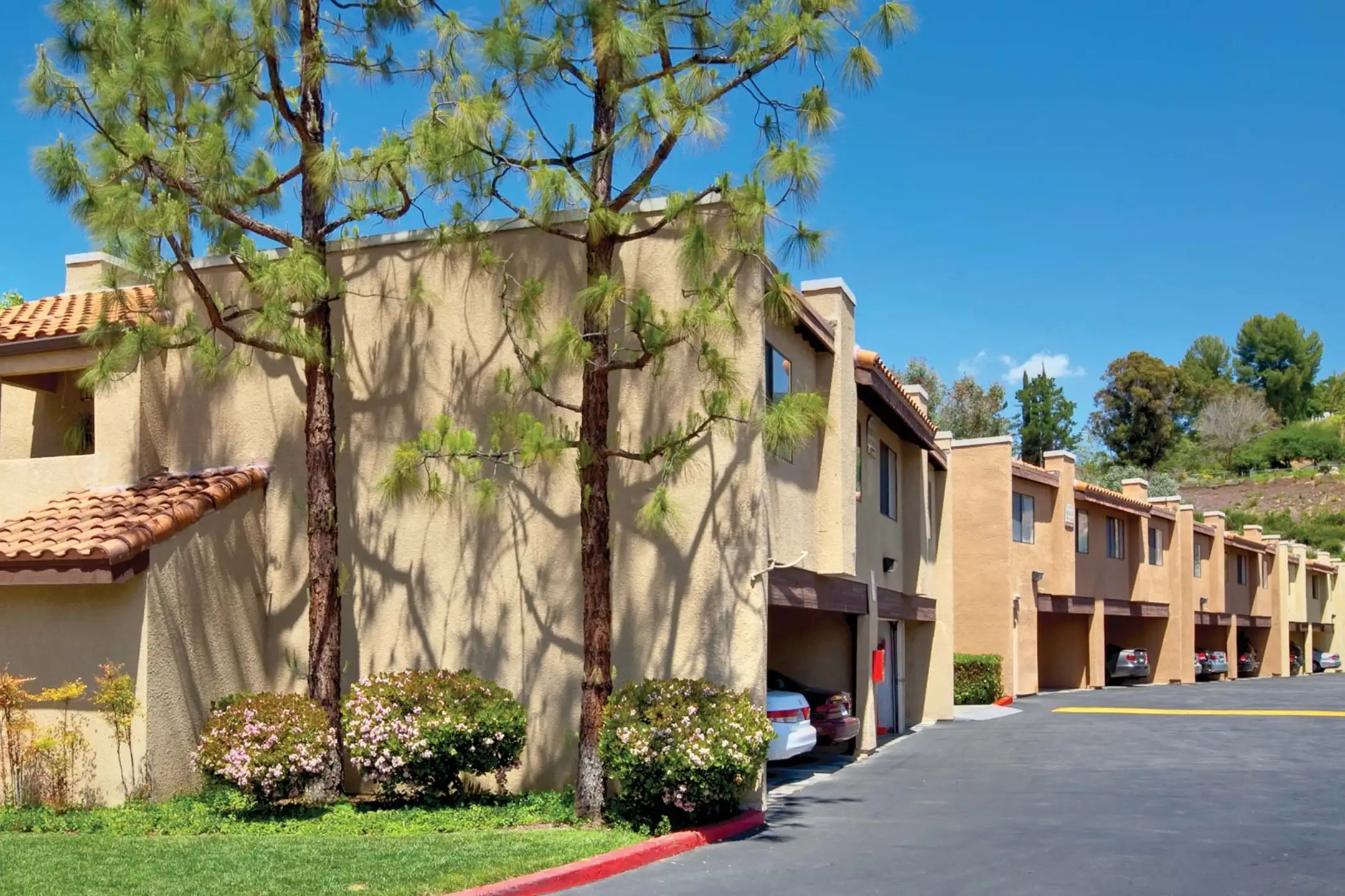 Malibu Canyon Apartments Apartments Calabasas, CA 91302