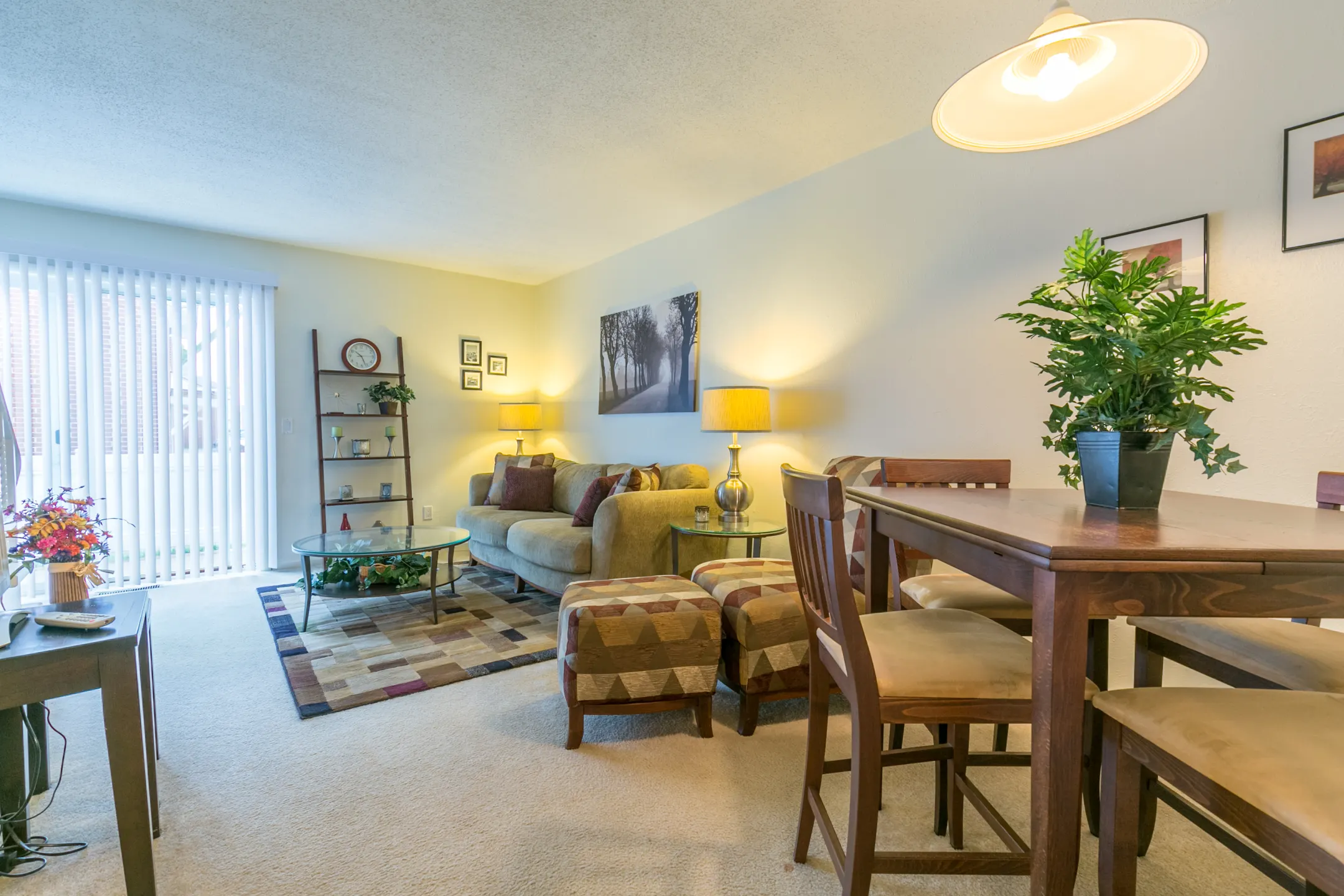 Maple Grove Townhomes - Toledo, OH