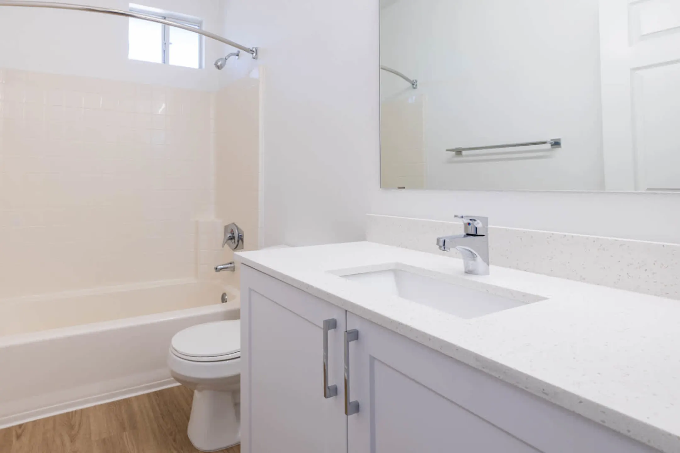 The Oaks Apartments Apartments Canyon Country, CA 91387