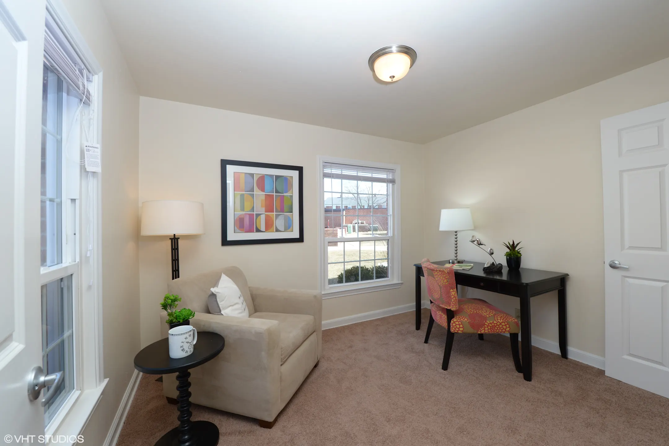 Living Room - Colonial Court Apartments - Shorewood, WI