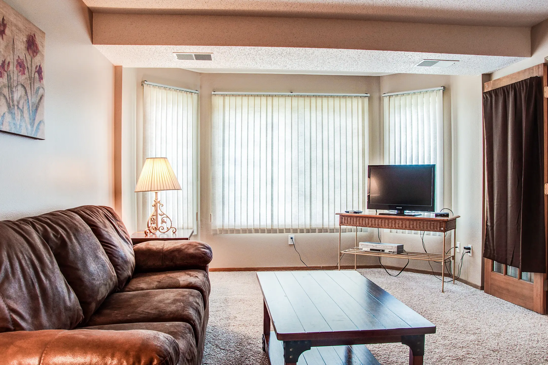 Dakota Park Apartments 3001 34th Ave S Fargo, ND Apartments for