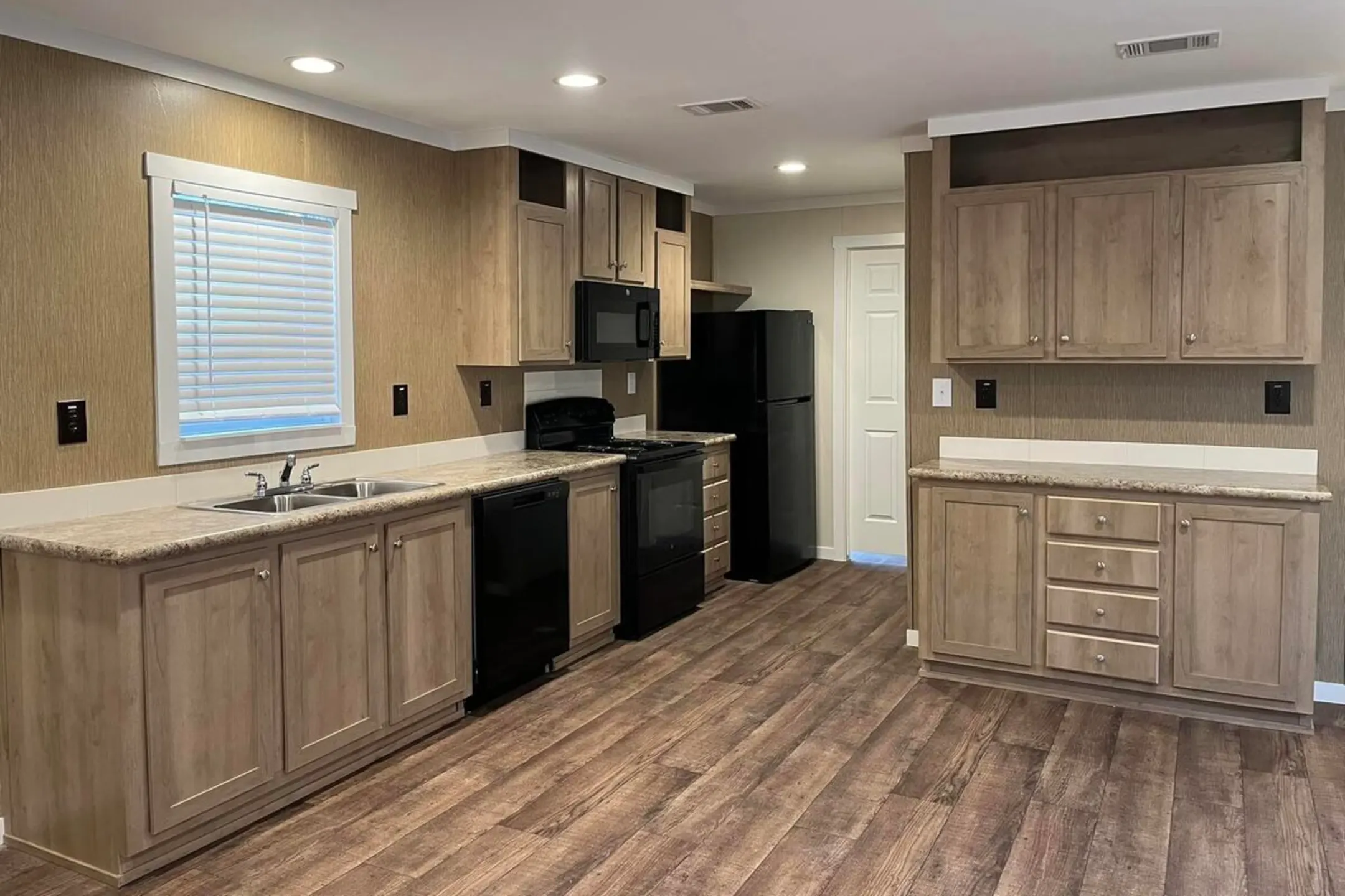 Conroe Estates Apartments Conroe, TX 77301