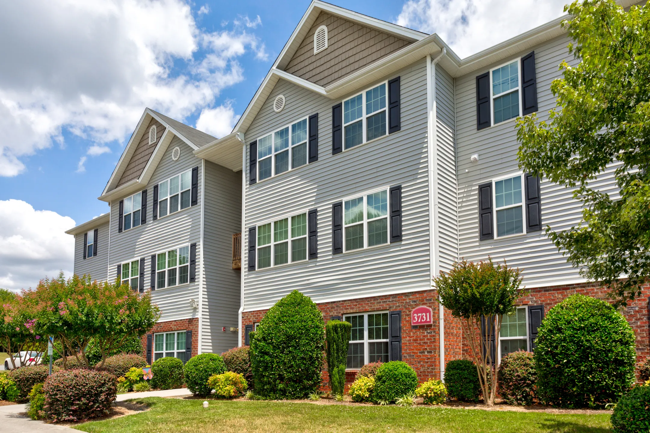 The Pointe at Peters Creek - 3750 Holmes Creek Pl | Winston-Salem, NC ...