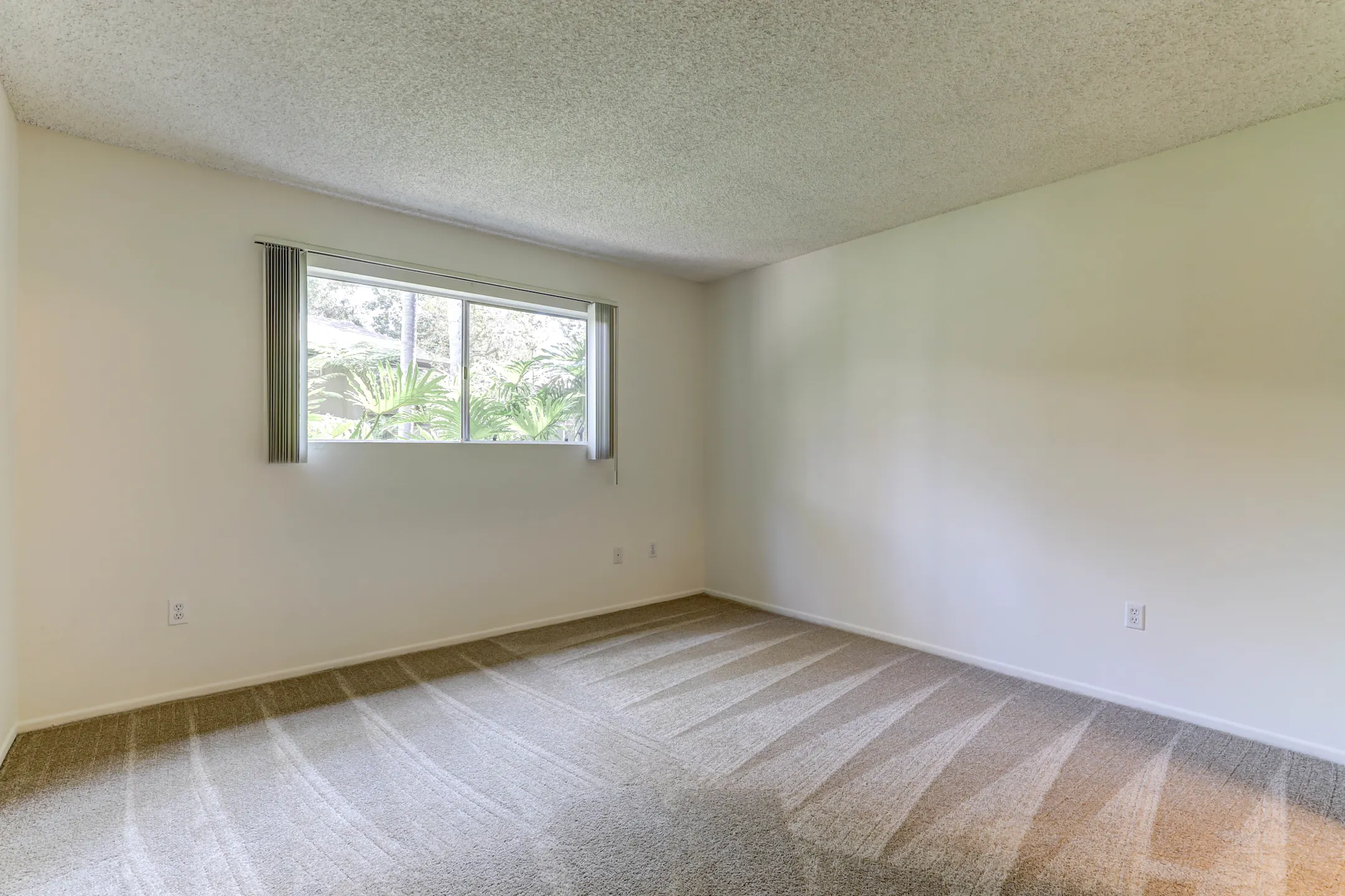 Bedroom - The Aspens South Coast - Santa Ana, CA