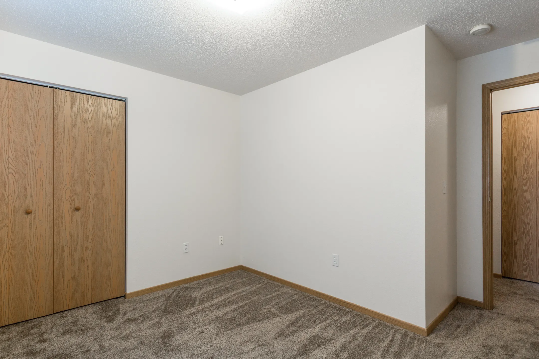 Bedroom - Wheatland Place Apartments & Townhomes - Fargo, ND
