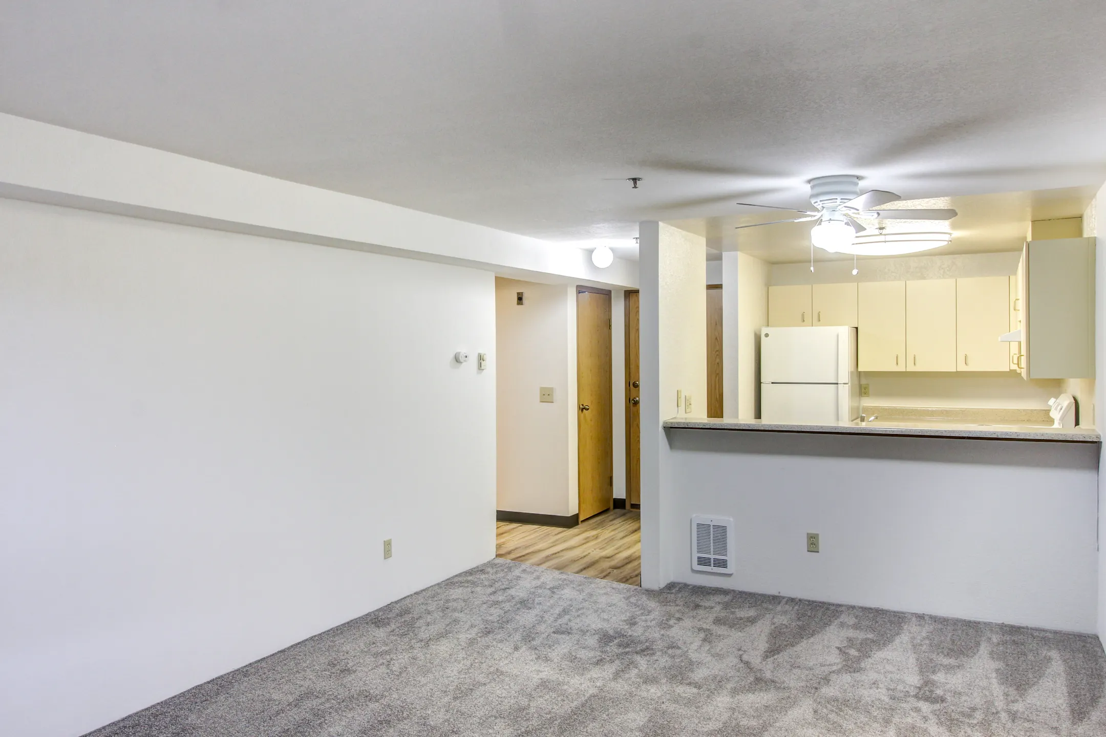 Dining Room - 6700 Roosevelt - Seattle, WA