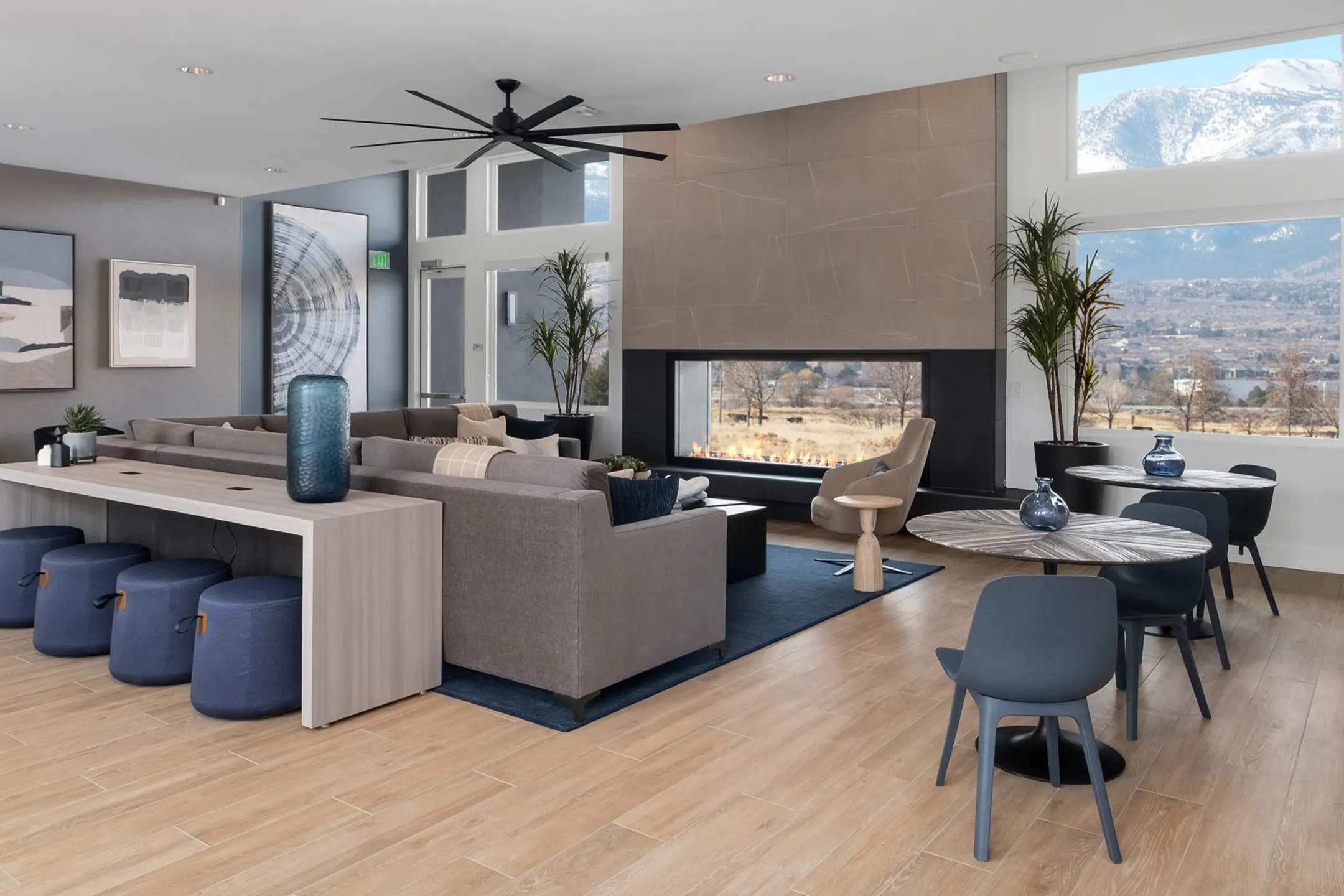 Living Room - Indigo Apartments - Reno, NV
