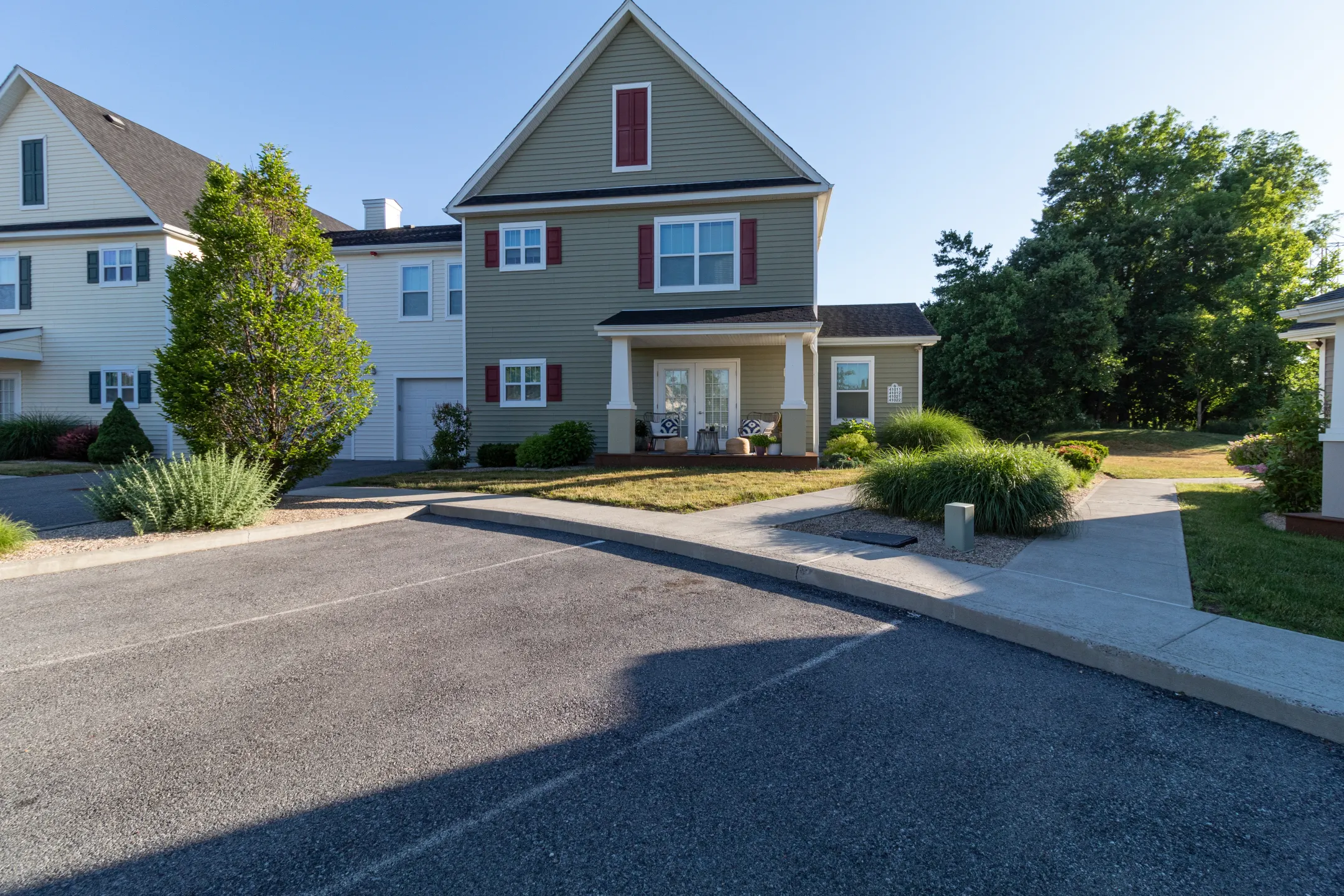 Brookside Meadows Apartments Pleasant Valley, NY 12569