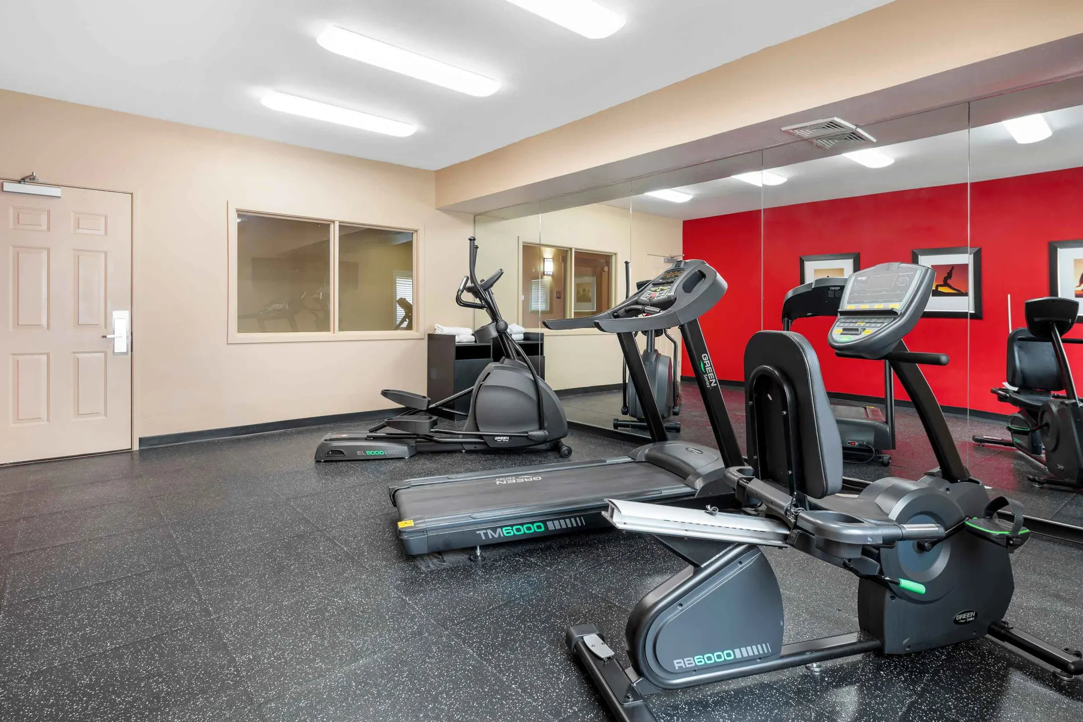 Fitness Weight Room - Furnished Studio - Indianapolis - Airport - W. Southern Ave. - Indianapolis, IN
