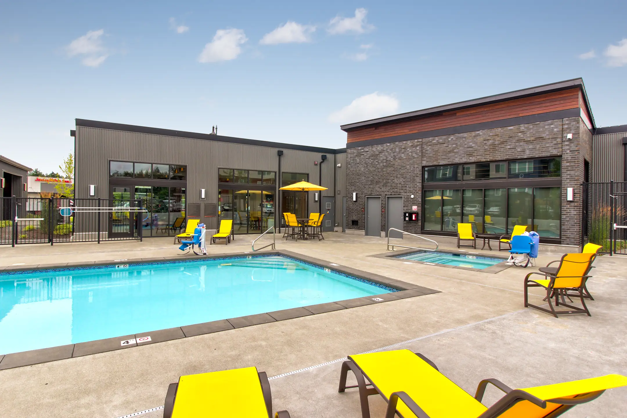 Monarch Apartments Maple Valley, WA 98038