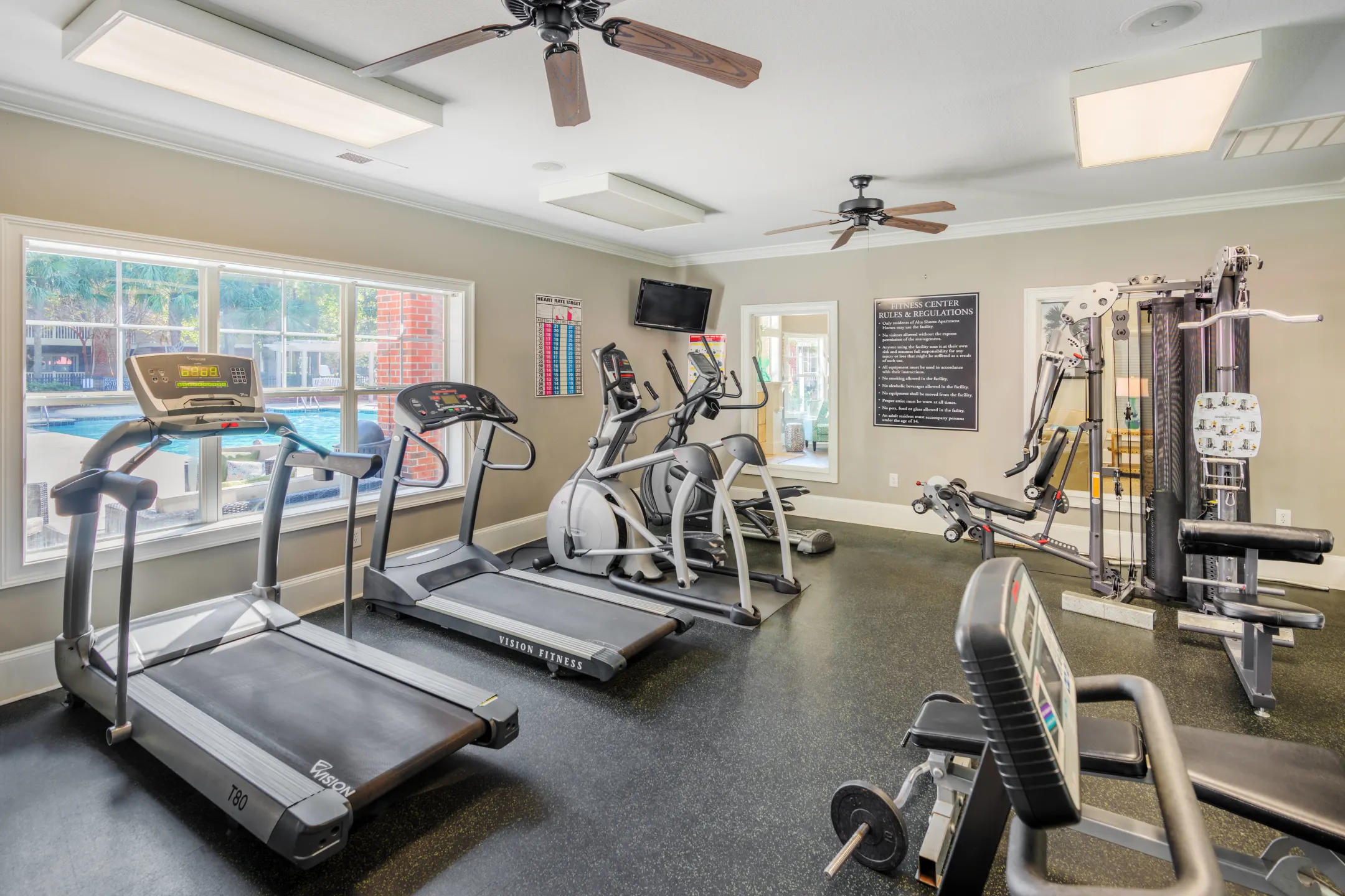 Fitness Weight Room - Alta Shores - North Charleston, SC