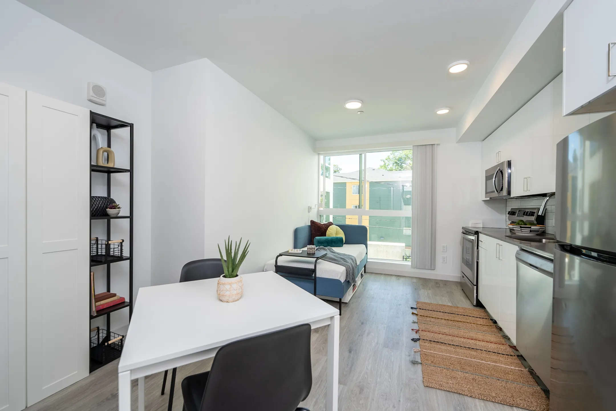 The Ruby Apartments 308 Ave S WA Apartments for Rent