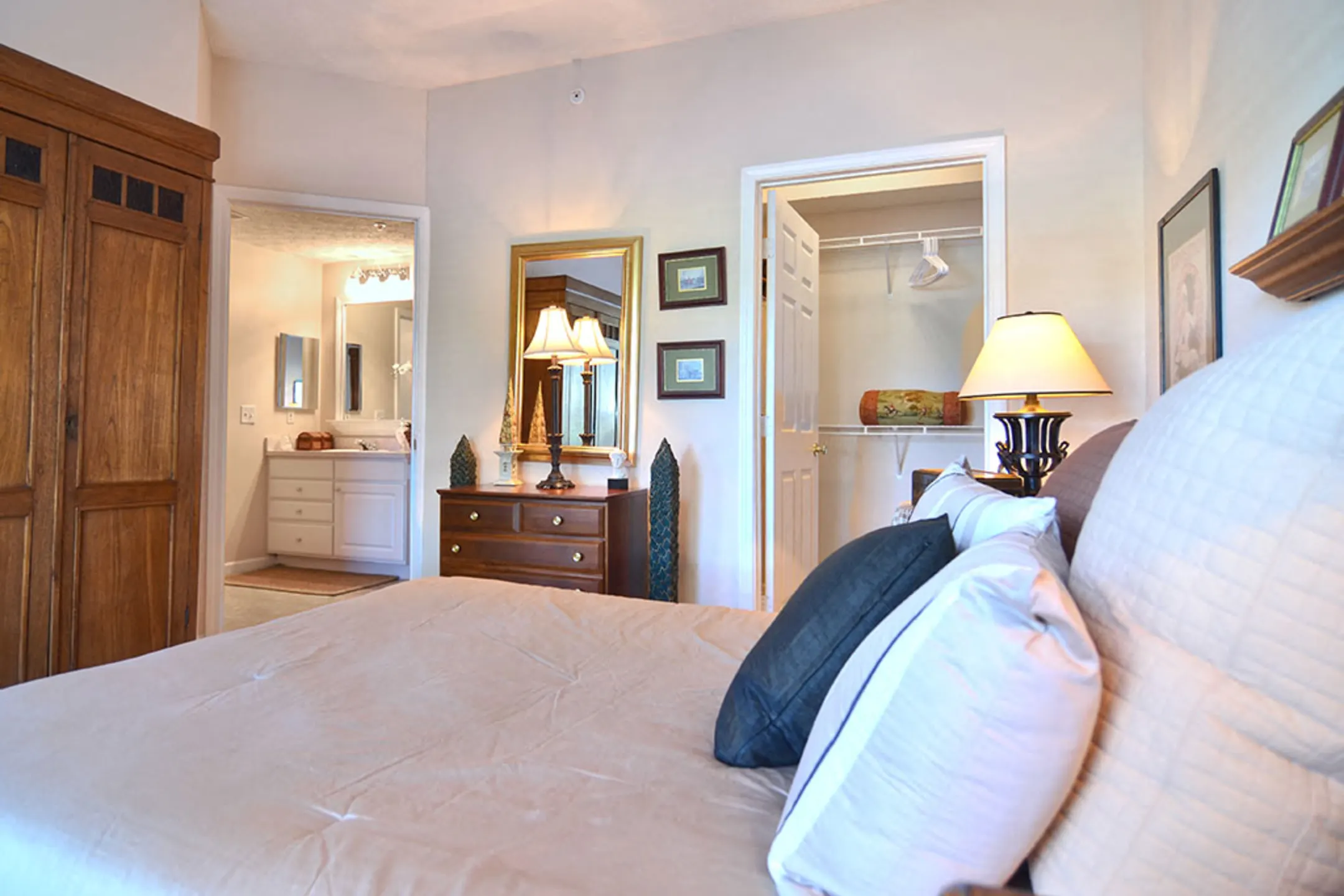 Bedroom - The Farms - Columbus, OH