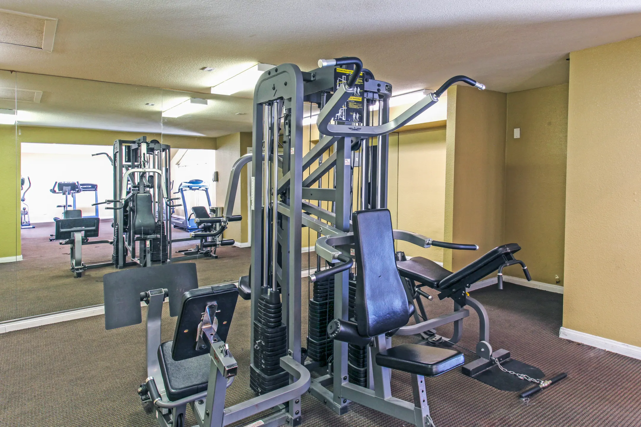 Fitness Weight Room - Villas at Green Valley - Henderson, NV