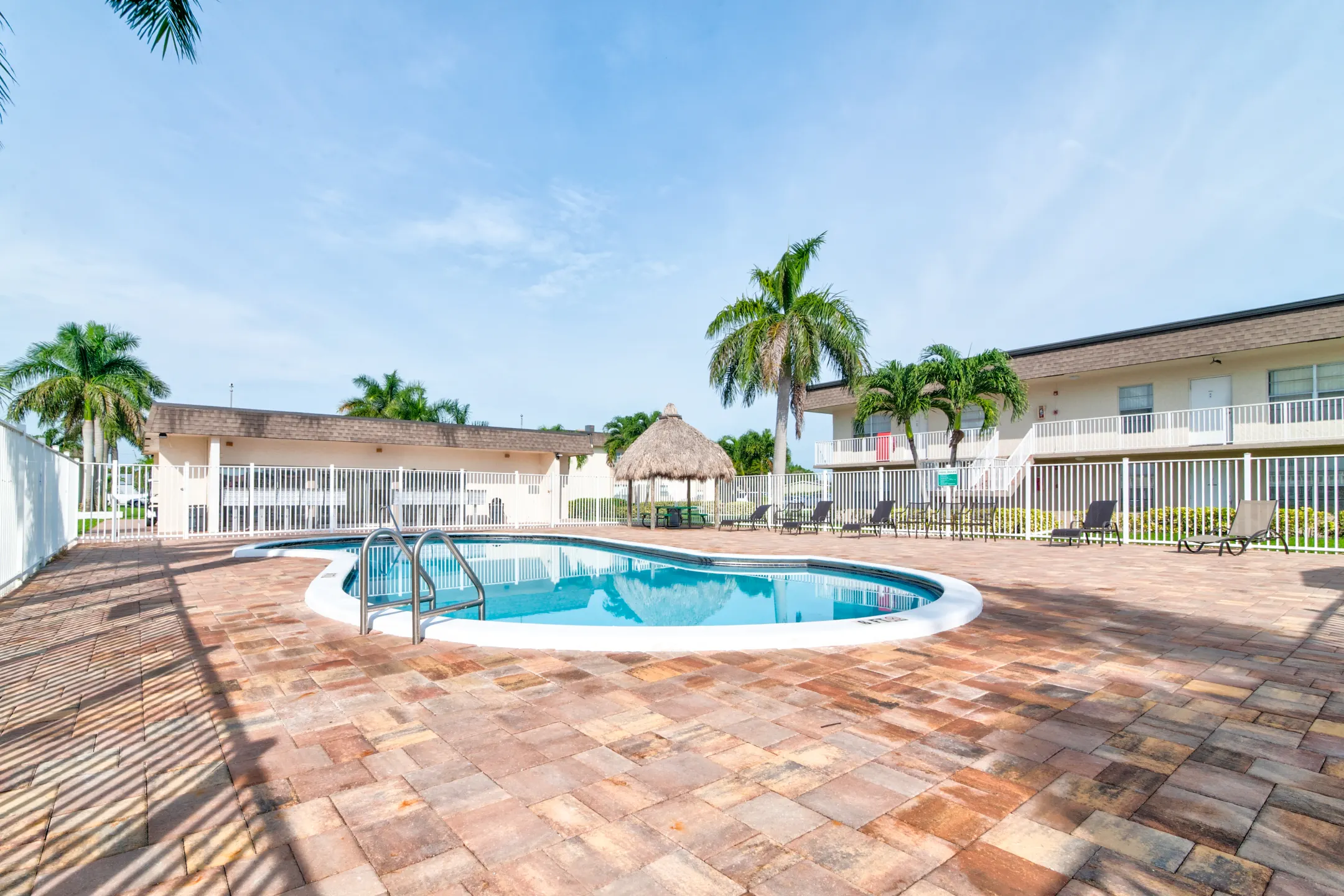 Pool - Lauder Ridge Garden - North Lauderdale, FL