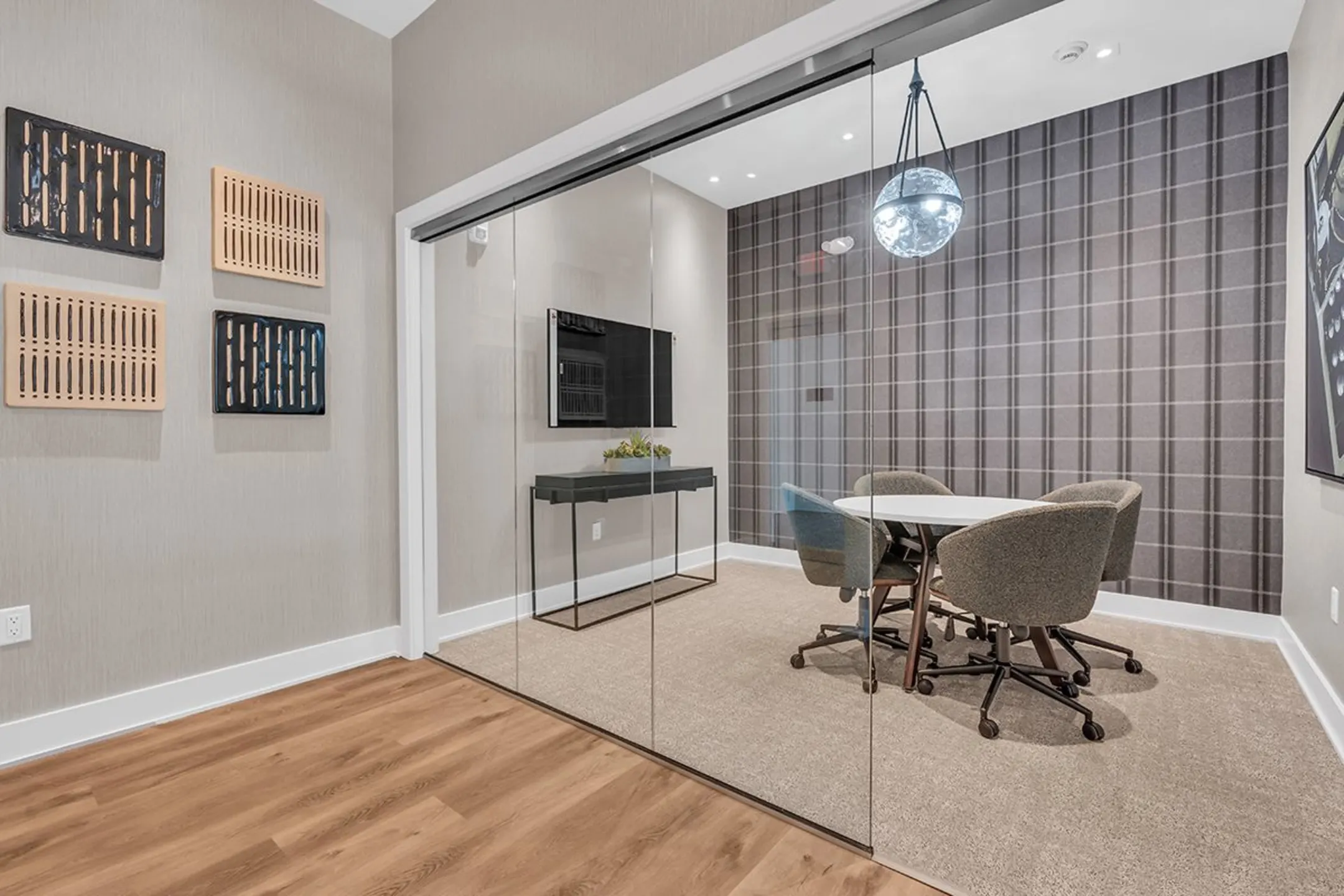 Rivendell at Edison 101 Mindy Ln Piscataway, NJ Apartments for Rent