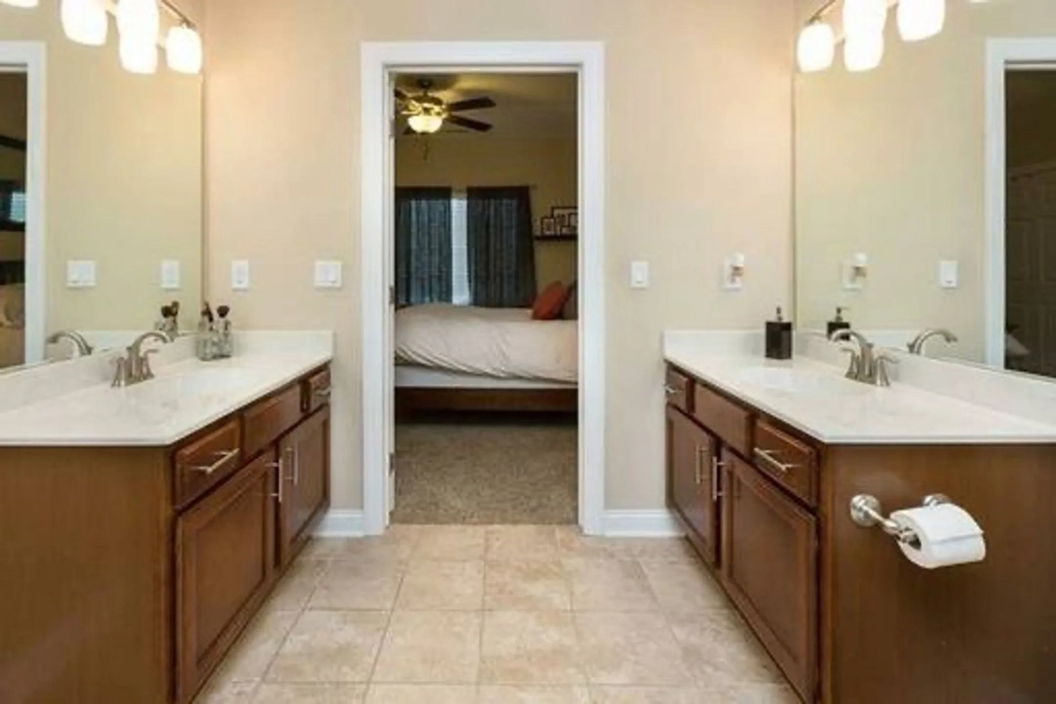 Brookside Condominiums Apartments West Des Moines, IA 50266