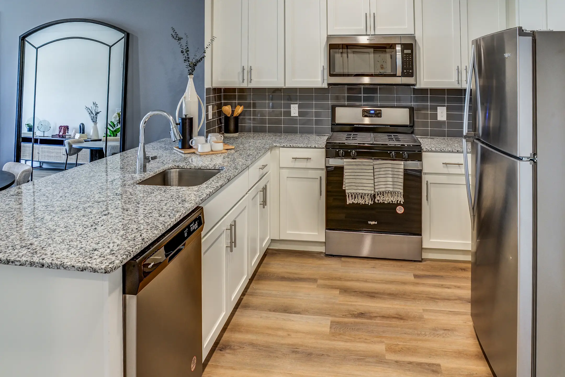 Lehigh Hills 100 Aviv Street Fogelsville, PA Apartments for Rent