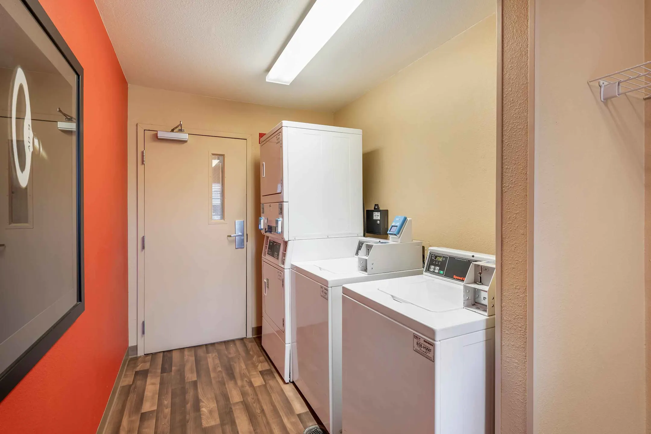 Furnished Studio Dallas Plano Apartments Plano, TX 75093