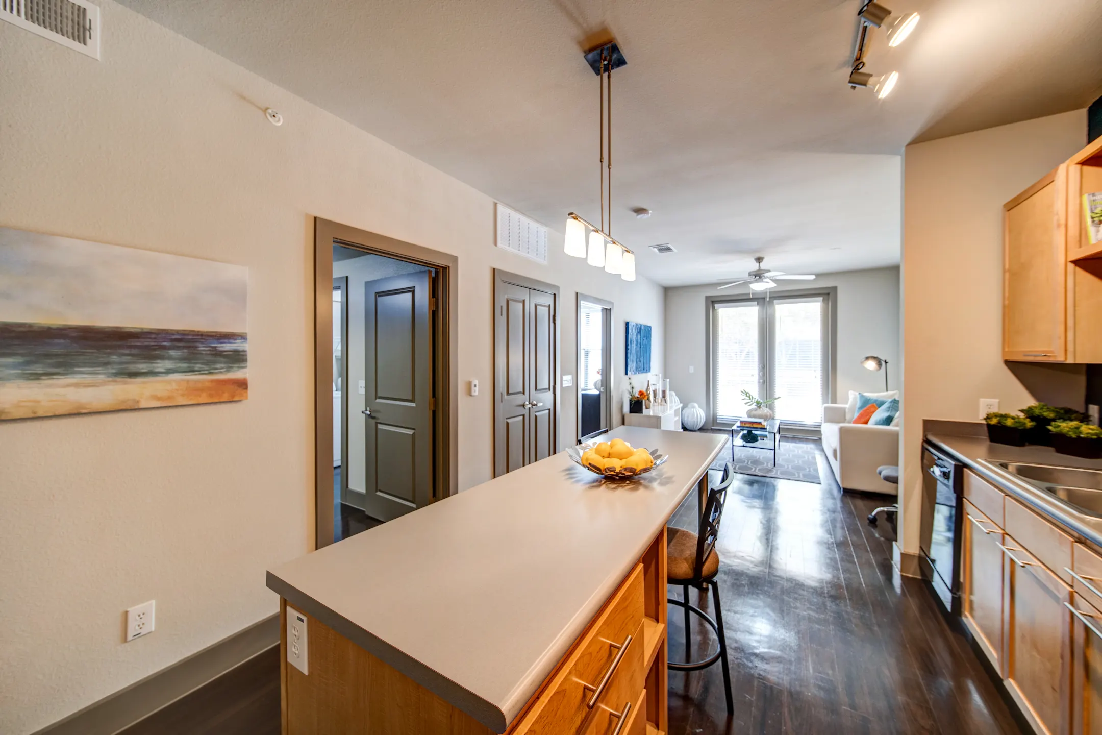 Oaks 5th Street Crossing at City Station 351 N 5th St Garland, TX