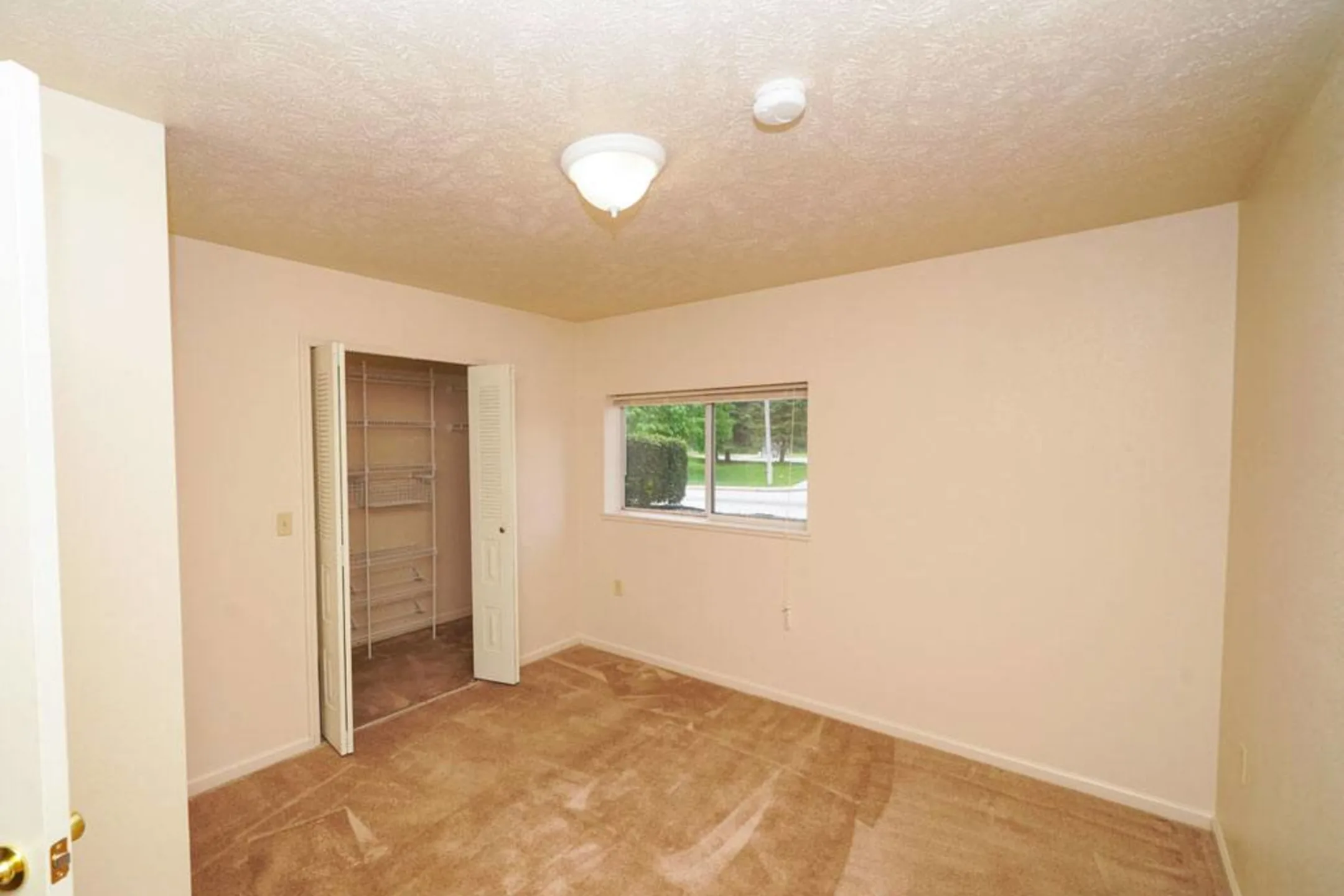 The Highlands Apartments Elkhart, IN 46514