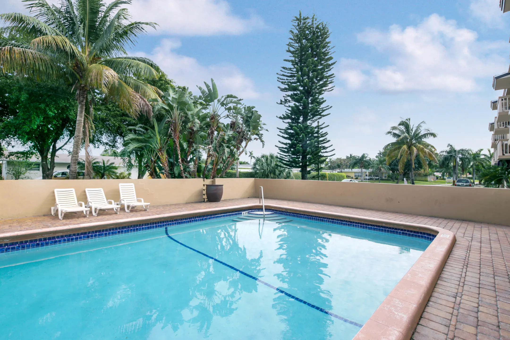 Pool - The Apartment People - Deerfield Beach, FL
