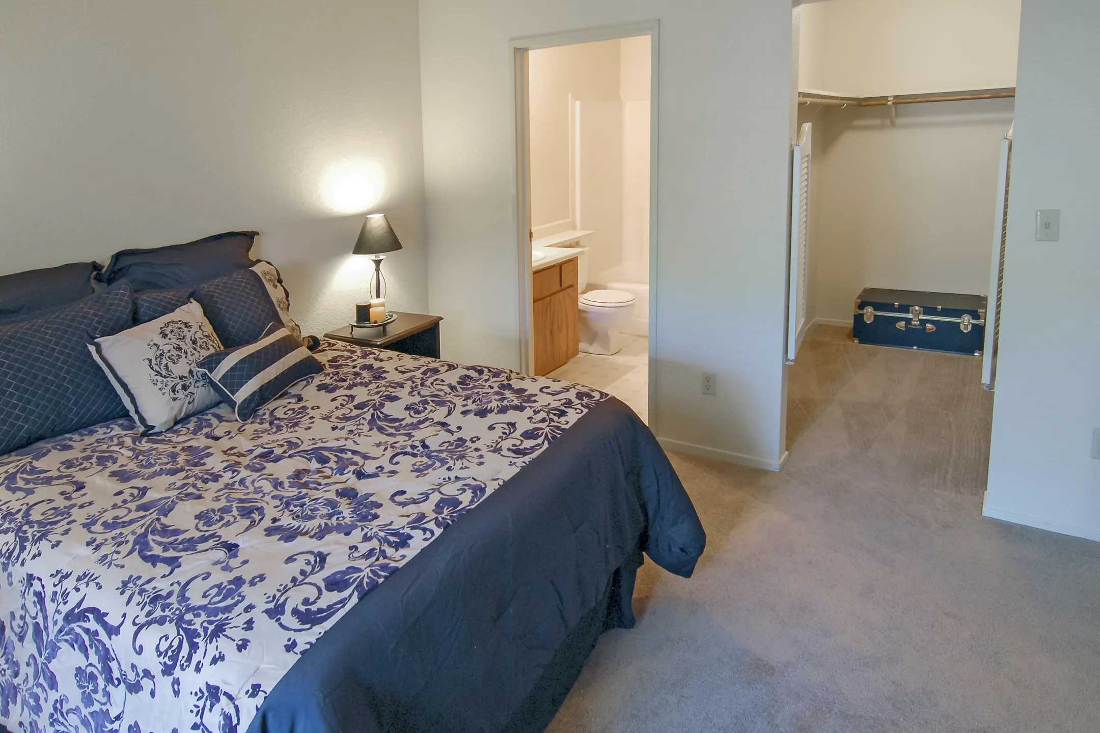 Lakeshore Gardens Apartments Lodi, CA 95242