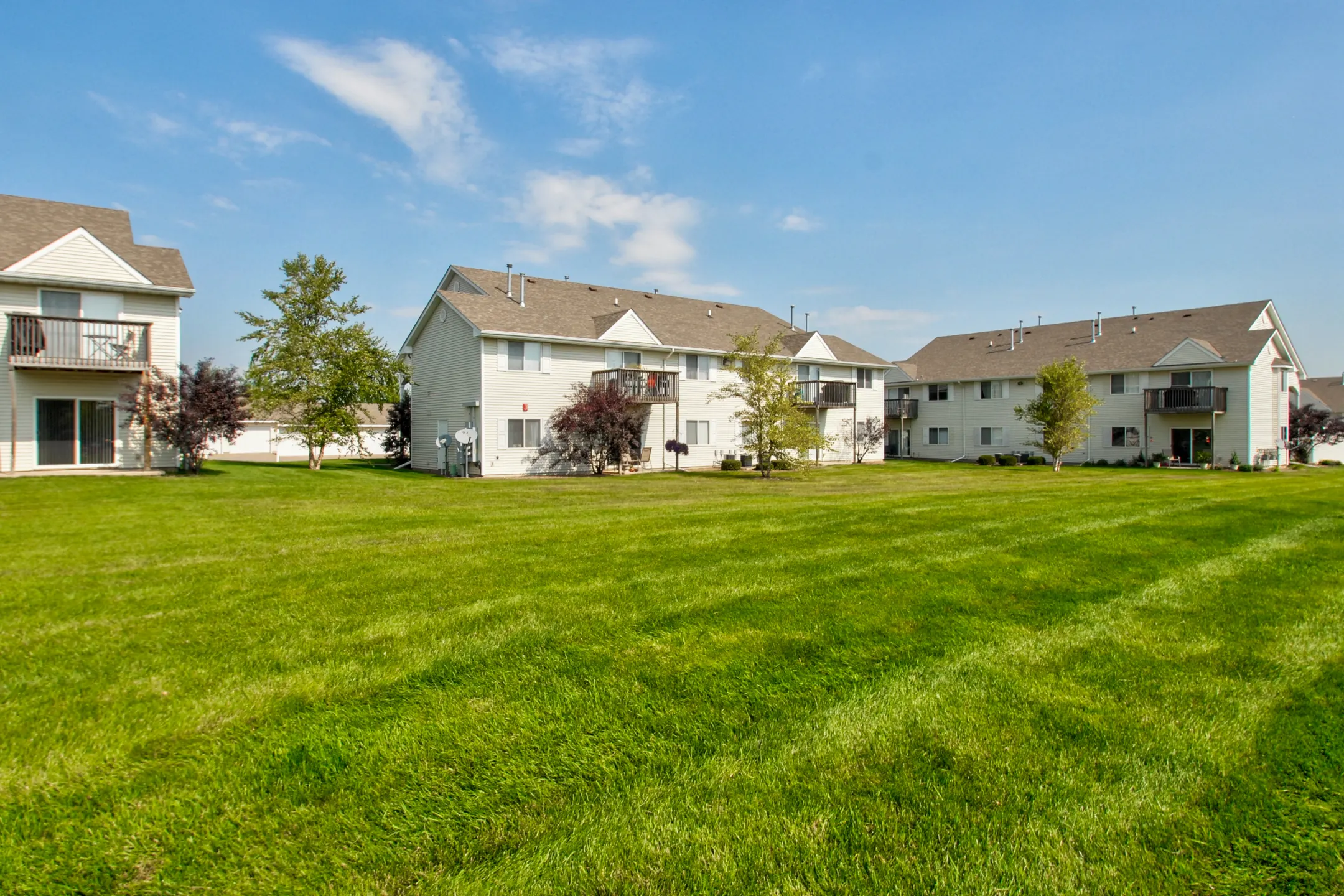 Park Place 5601 Eastern Ave Davenport, IA Apartments for Rent Rent.