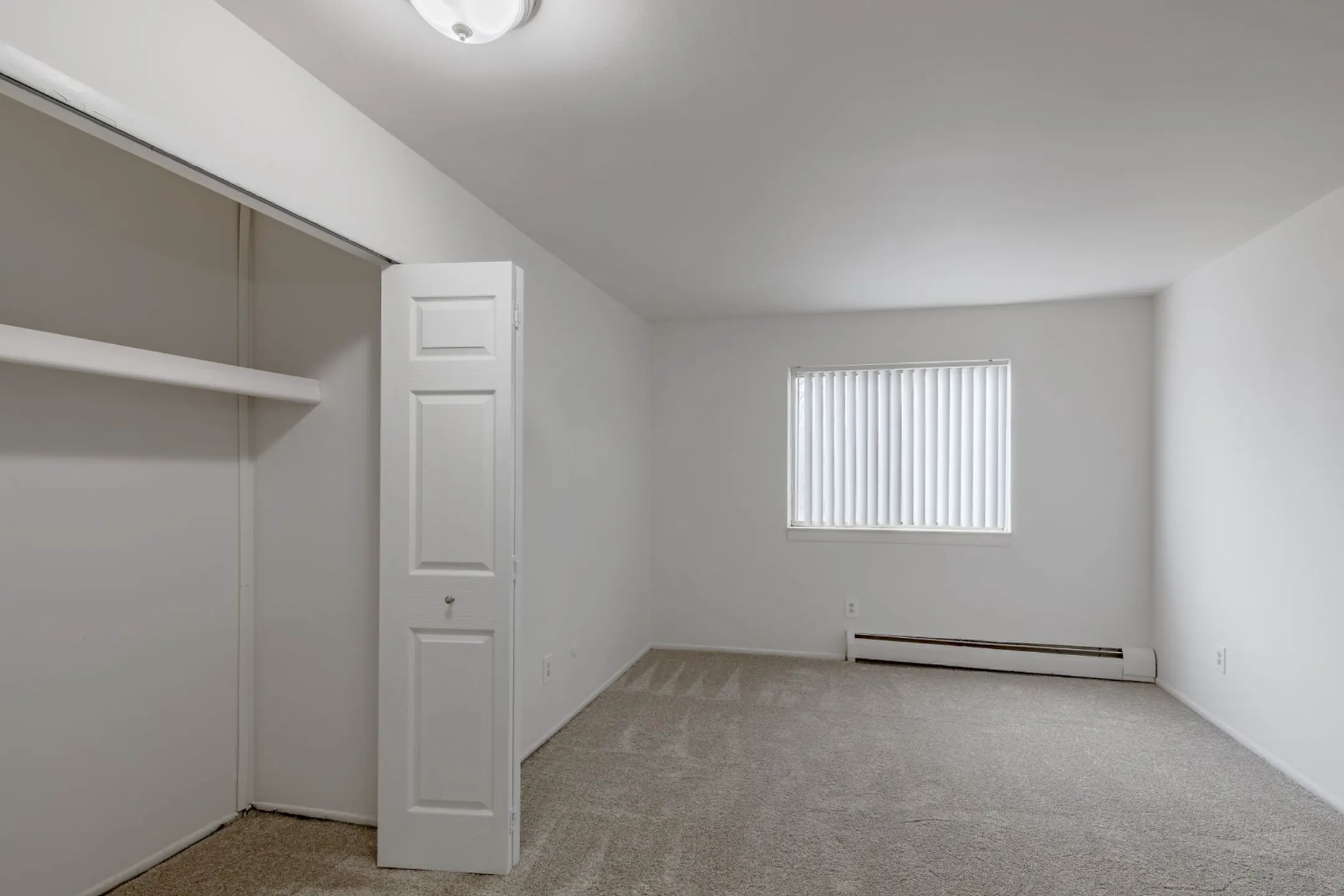 Parks at Concorde Apartments Romulus, MI 48174