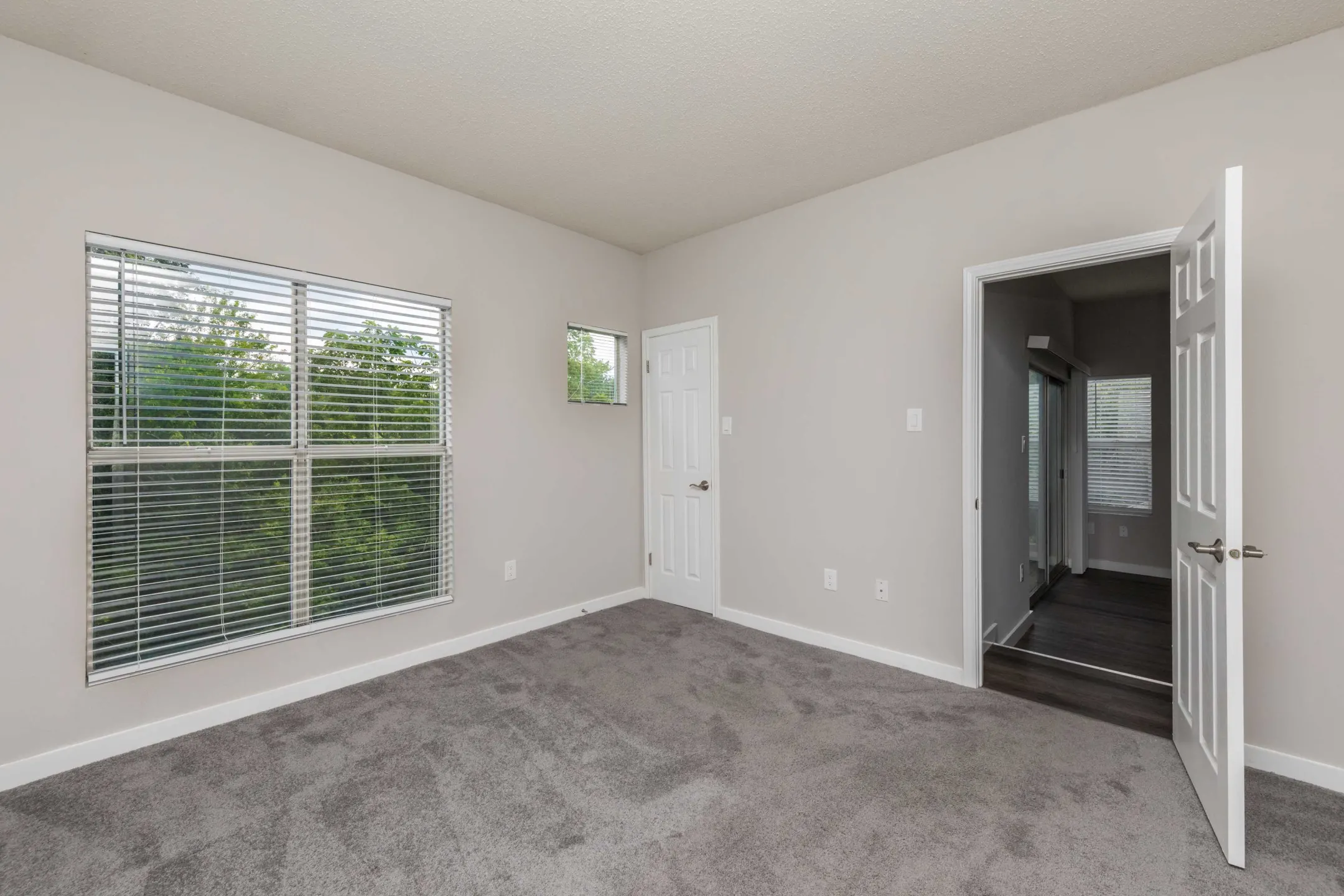 Stonington Farm Apartments 150 Commons Way Doylestown, PA