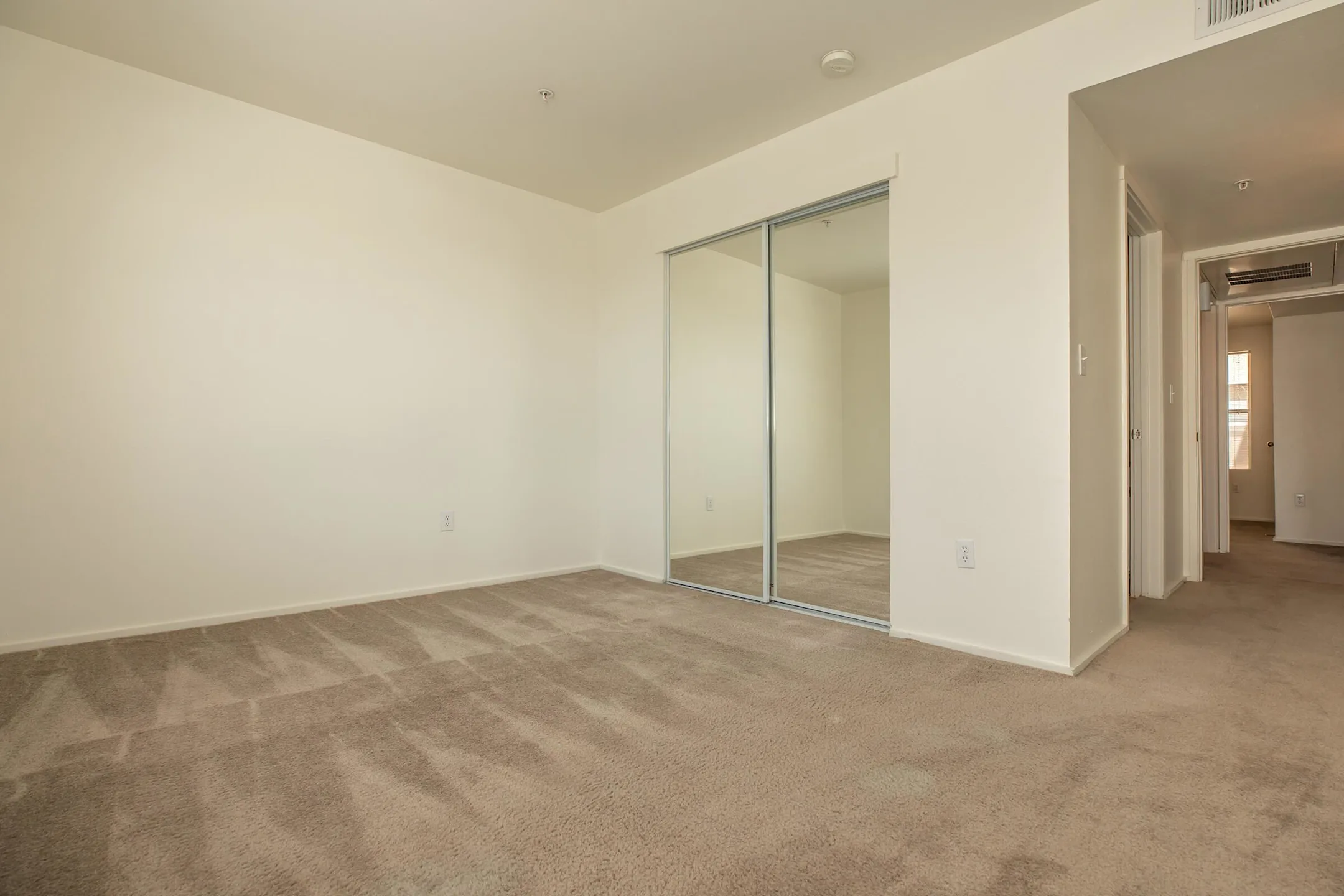 Enchanted Hills 4401 Safelite Blvd NE Rio Rancho, NM Apartments for