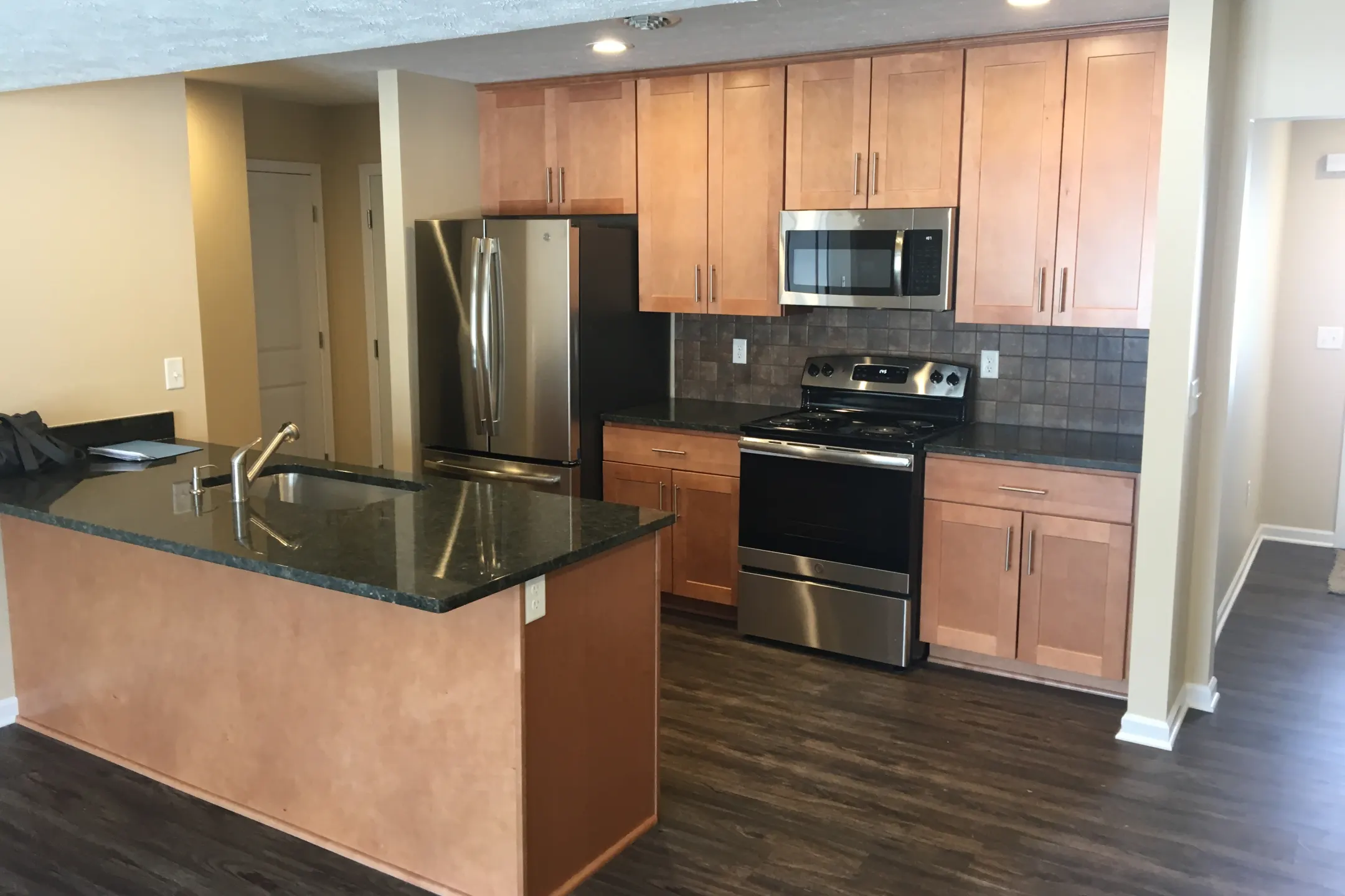 Parkview Apartments & Townhomes Apartments Spencerport, NY 14559