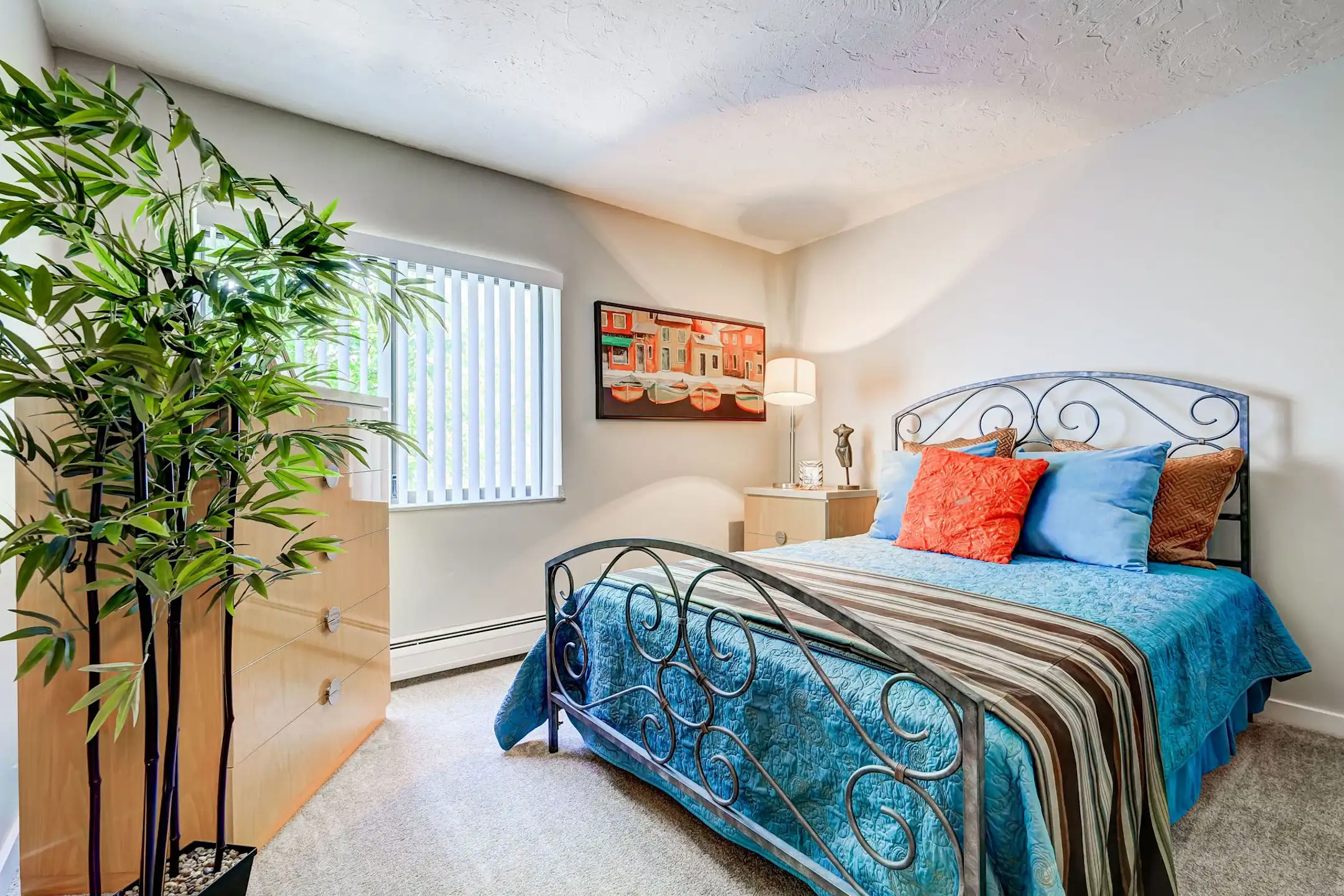 Fairview Village Apartments Fairview Park, OH 44126