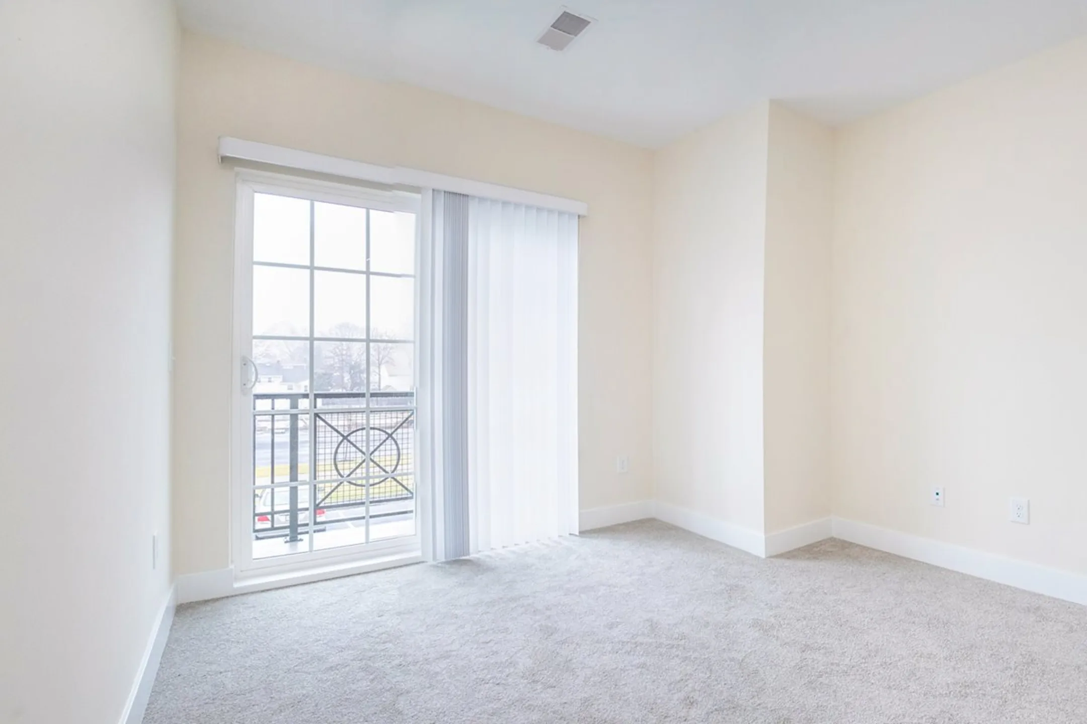 Washington Promenade Apartments Dumont, NJ 07628